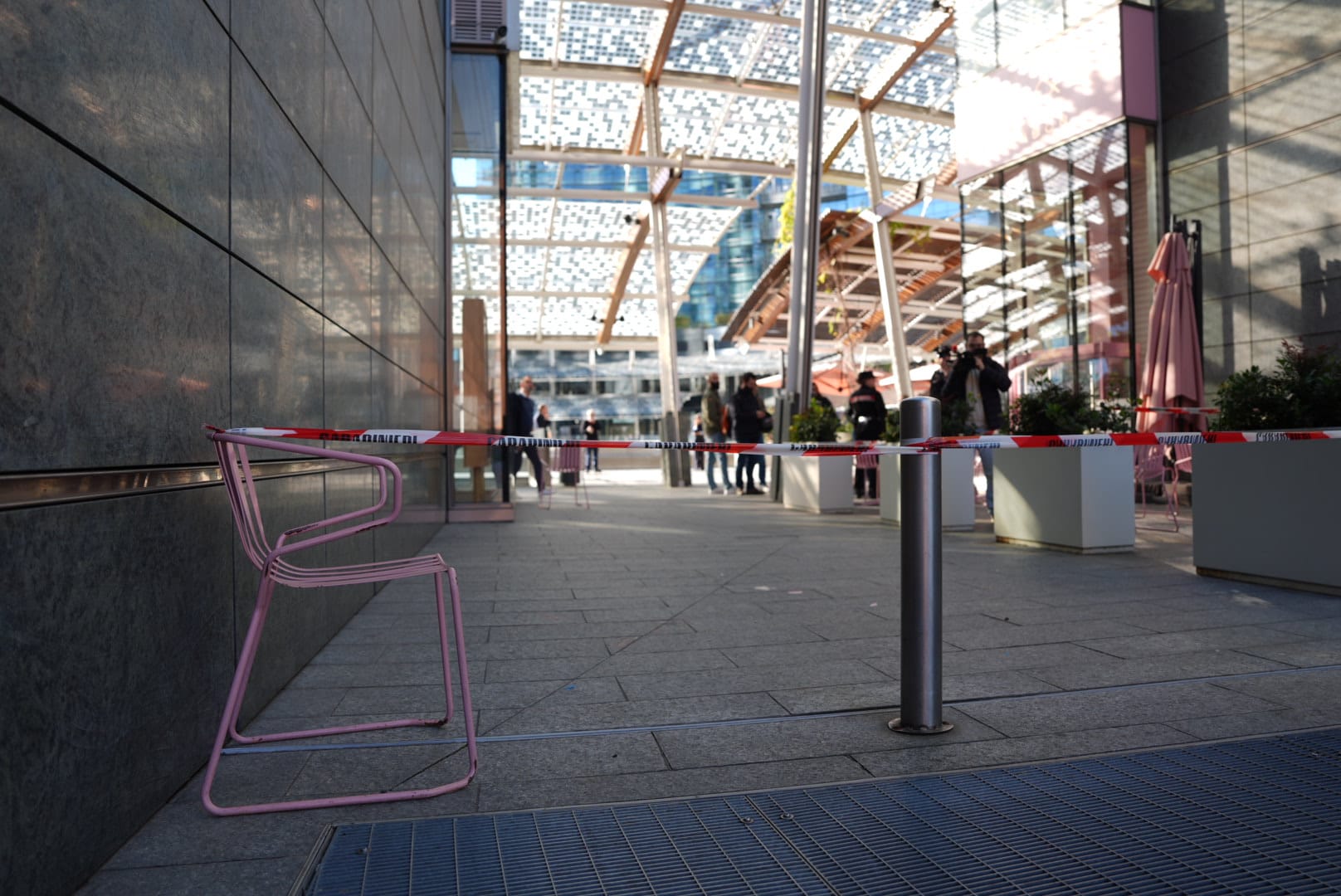 milan woman stabbed in piazza gae aulenti in serious condition