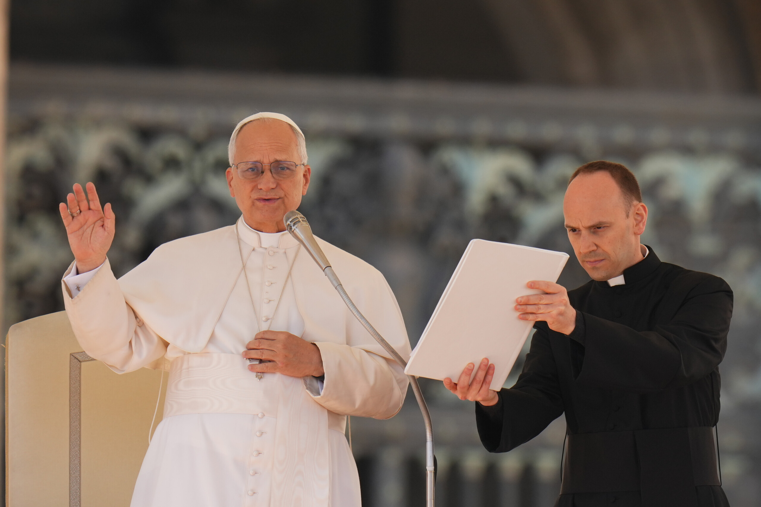 pope leo xiv convenes extraordinary consistory on 7 and 8 january 2026 scaled