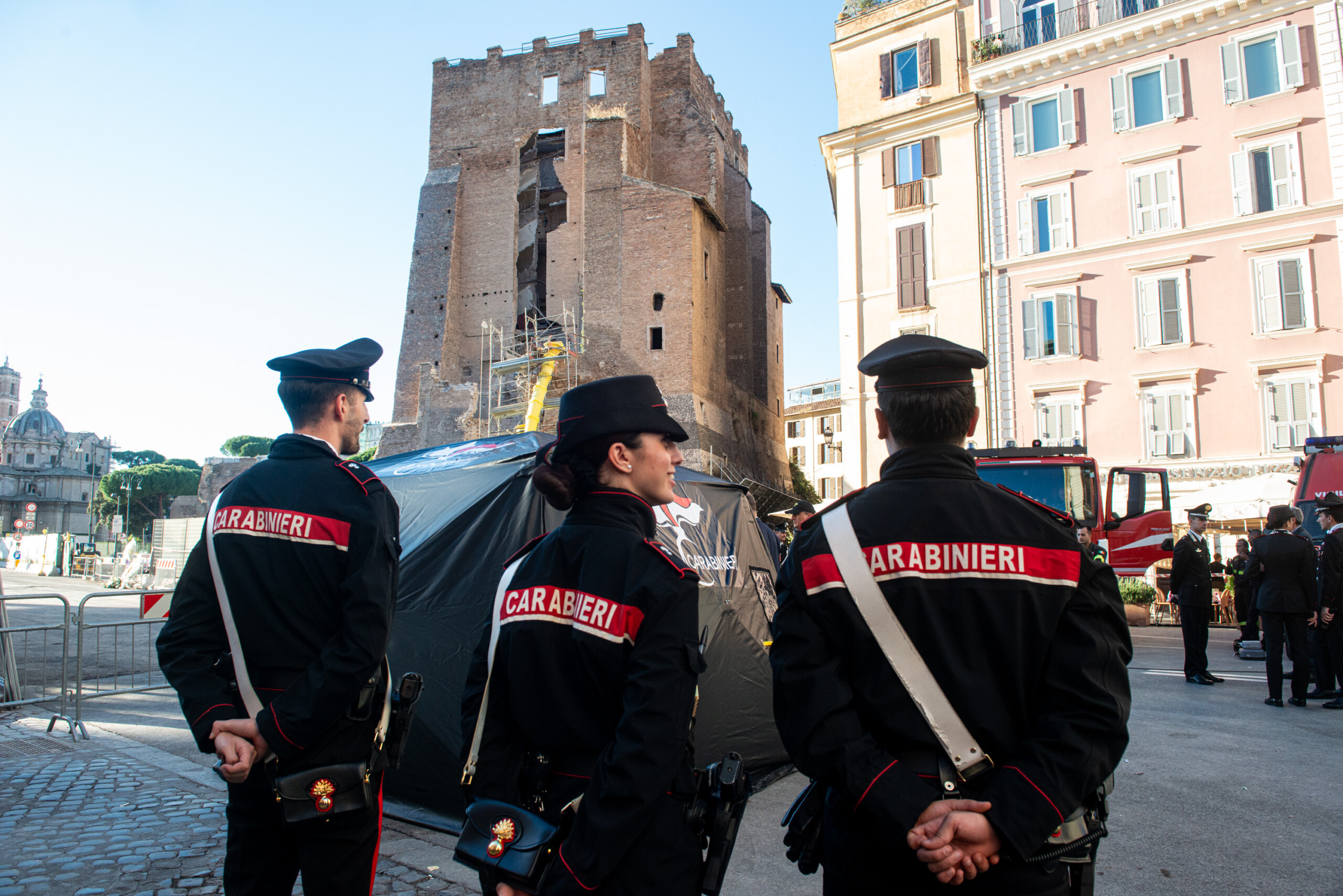 ostia 12 arrests for drug dealing cocaine and crack seized scaled