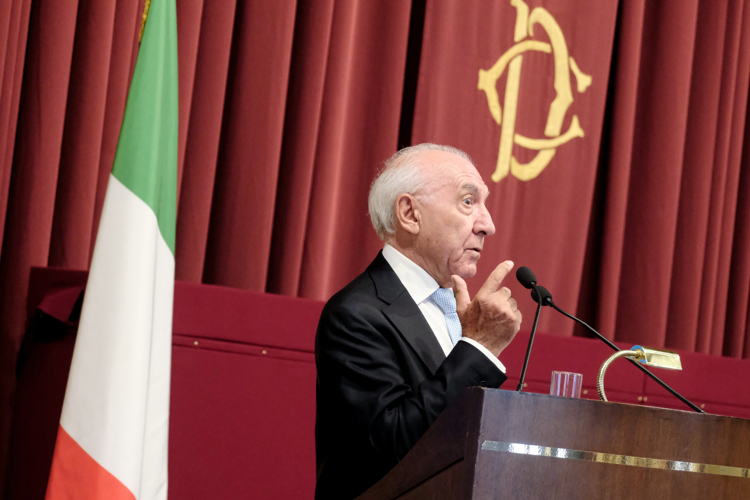 Privacy, Data Protection Authority President: “The Board Will Not Resign; Decisions Made in Full Independence” 1 privacy data protection authority president the board will not resign decisions made in full independence scaled