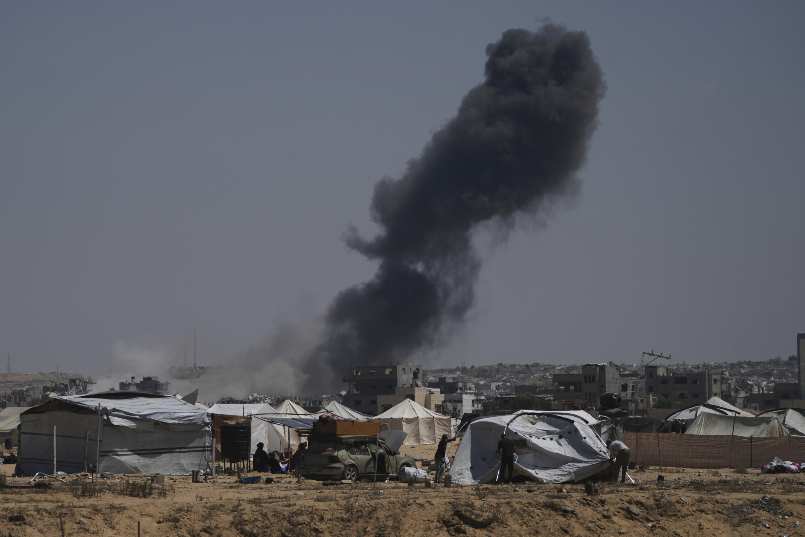 idf raids on khan younis and beit lahia in gaza scaled