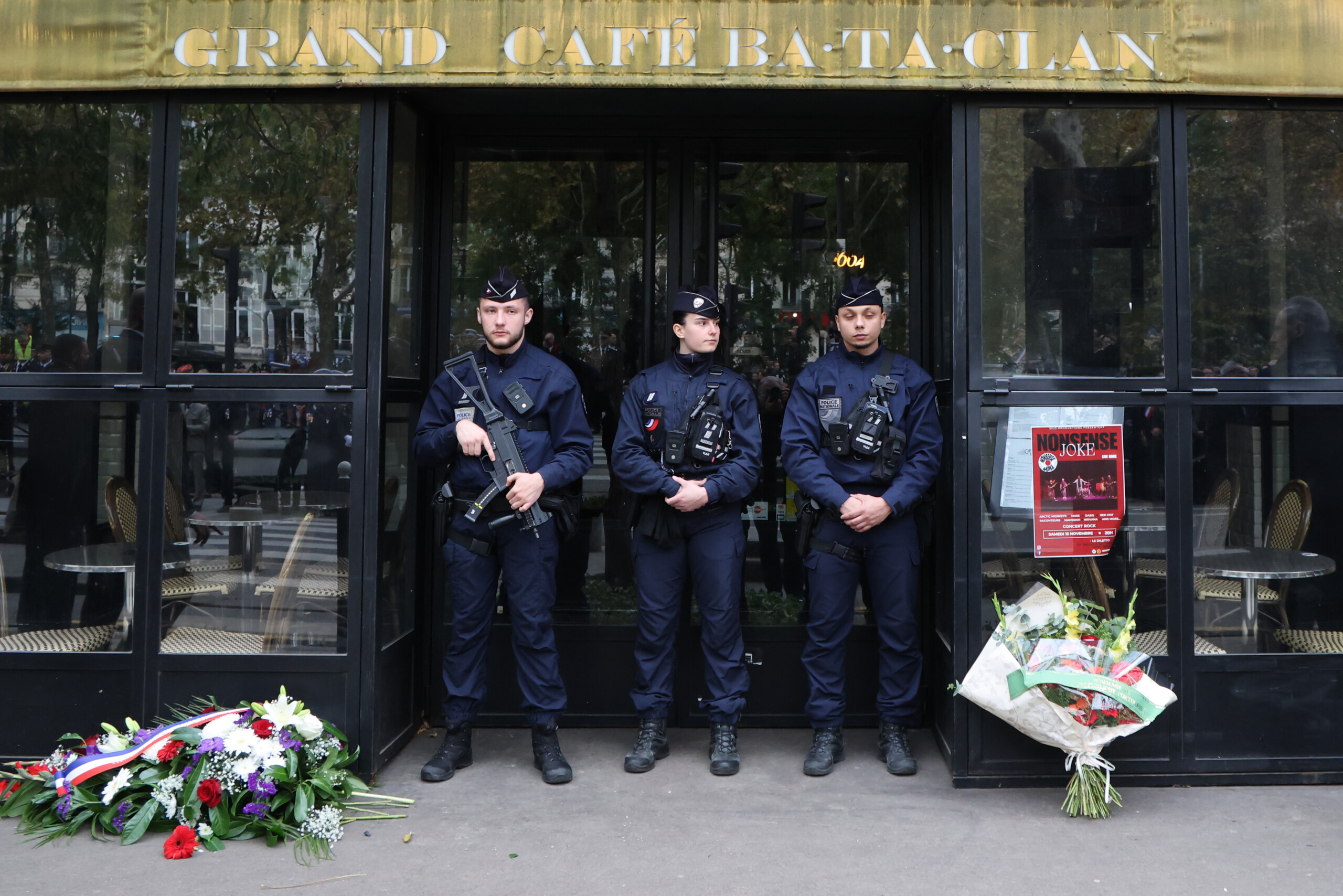 paris attacks macron the pain remains france remembers scaled