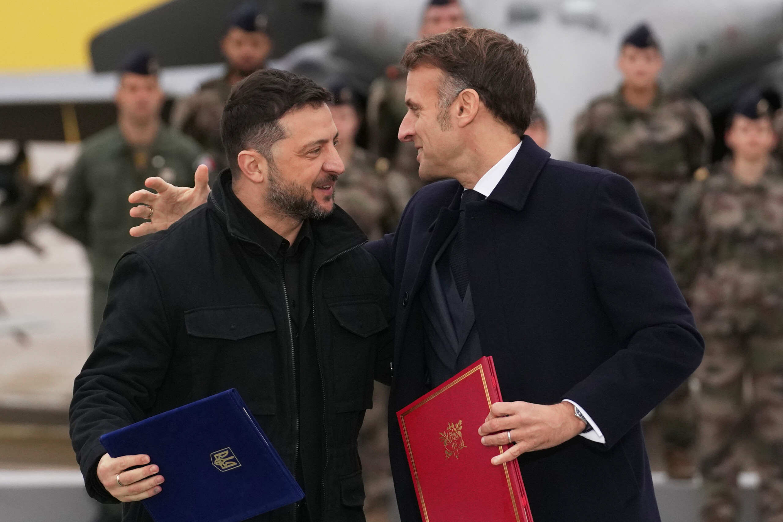 Ukraine: Macron and Zelensky sign air defence agreement 1 ukraine macron and zelensky sign air defence agreement scaled