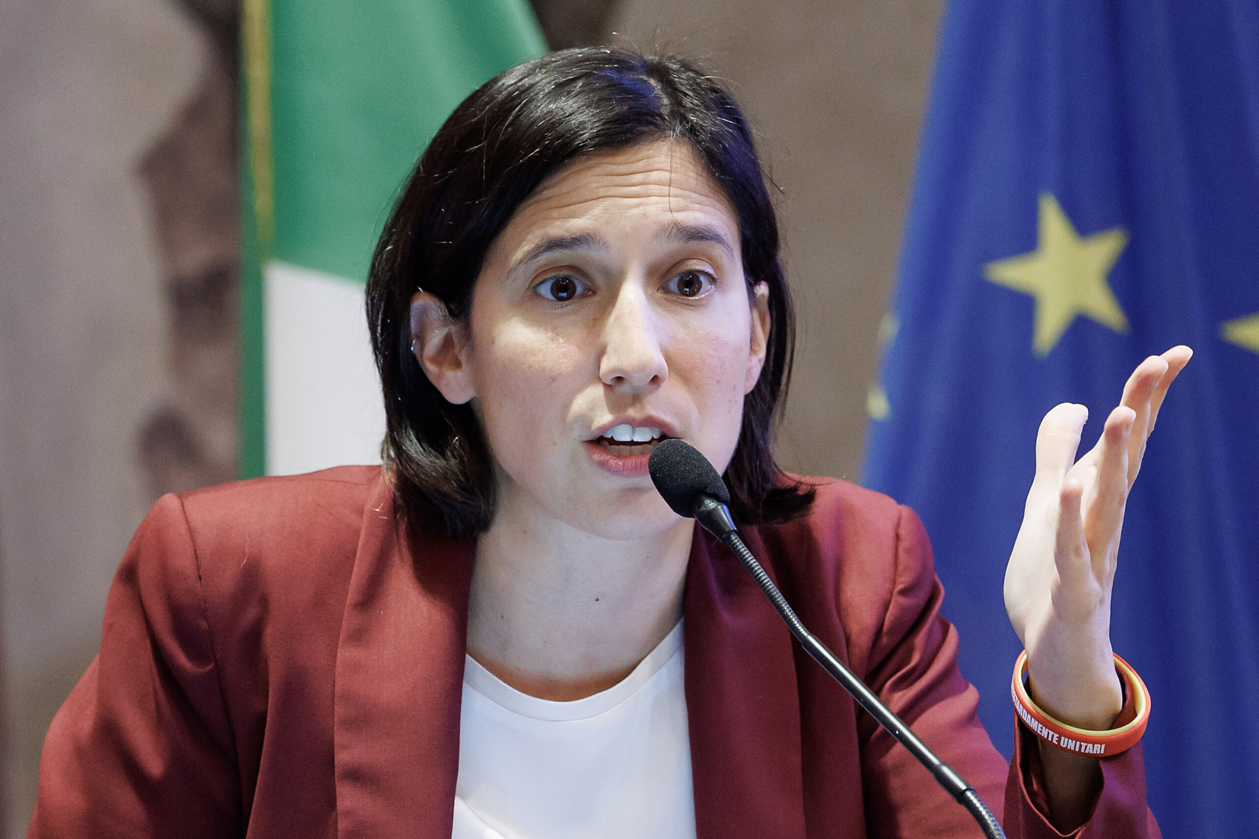 Government, Schlein: "Meloni must go to the Quirinal, they should stop seeing conspiracies" 1 government schlein meloni must go to the quirinal they should stop seeing conspiracies scaled