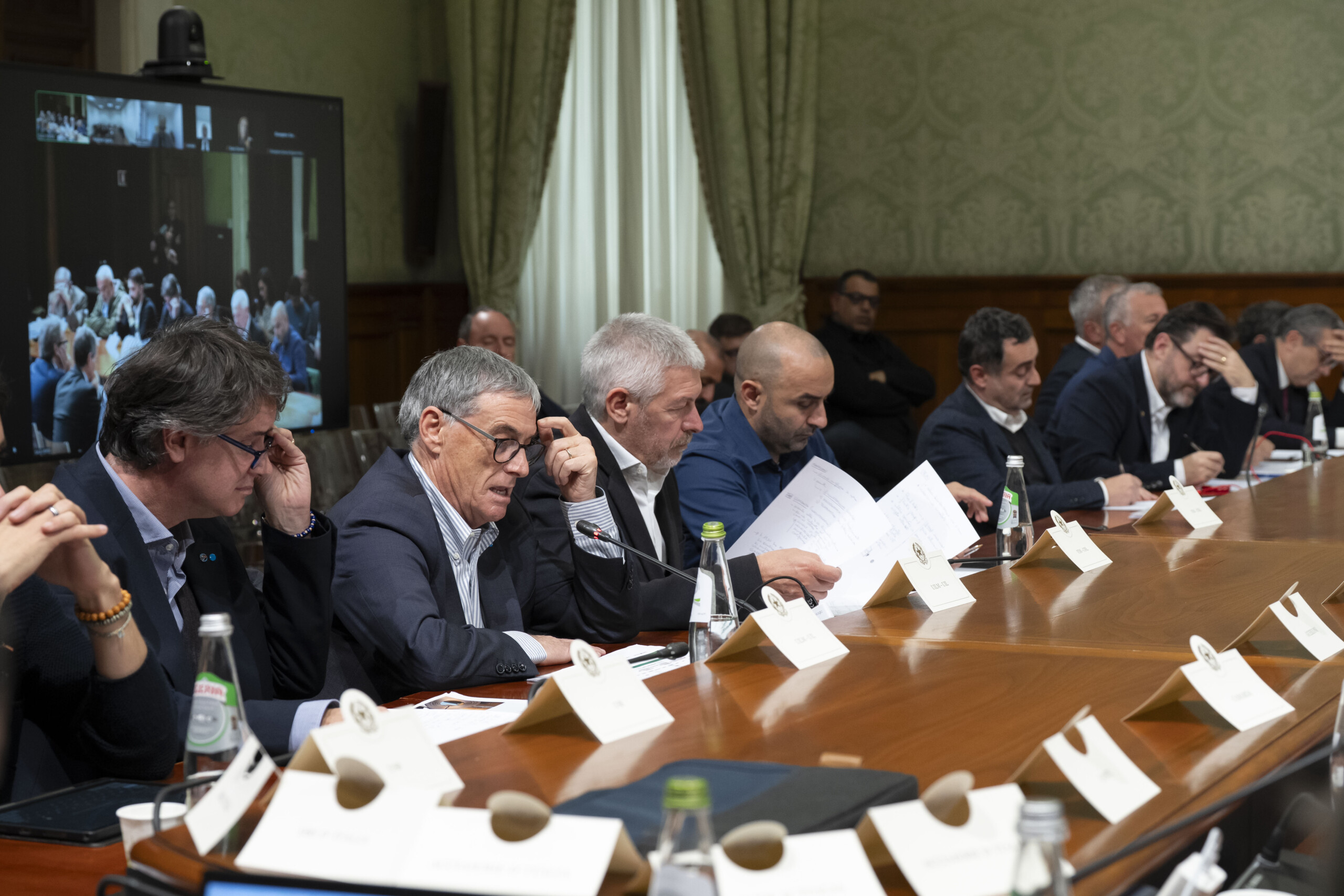 former ilva cabinet meeting at 5 p m agenda includes decree for operational continuity of plants scaled