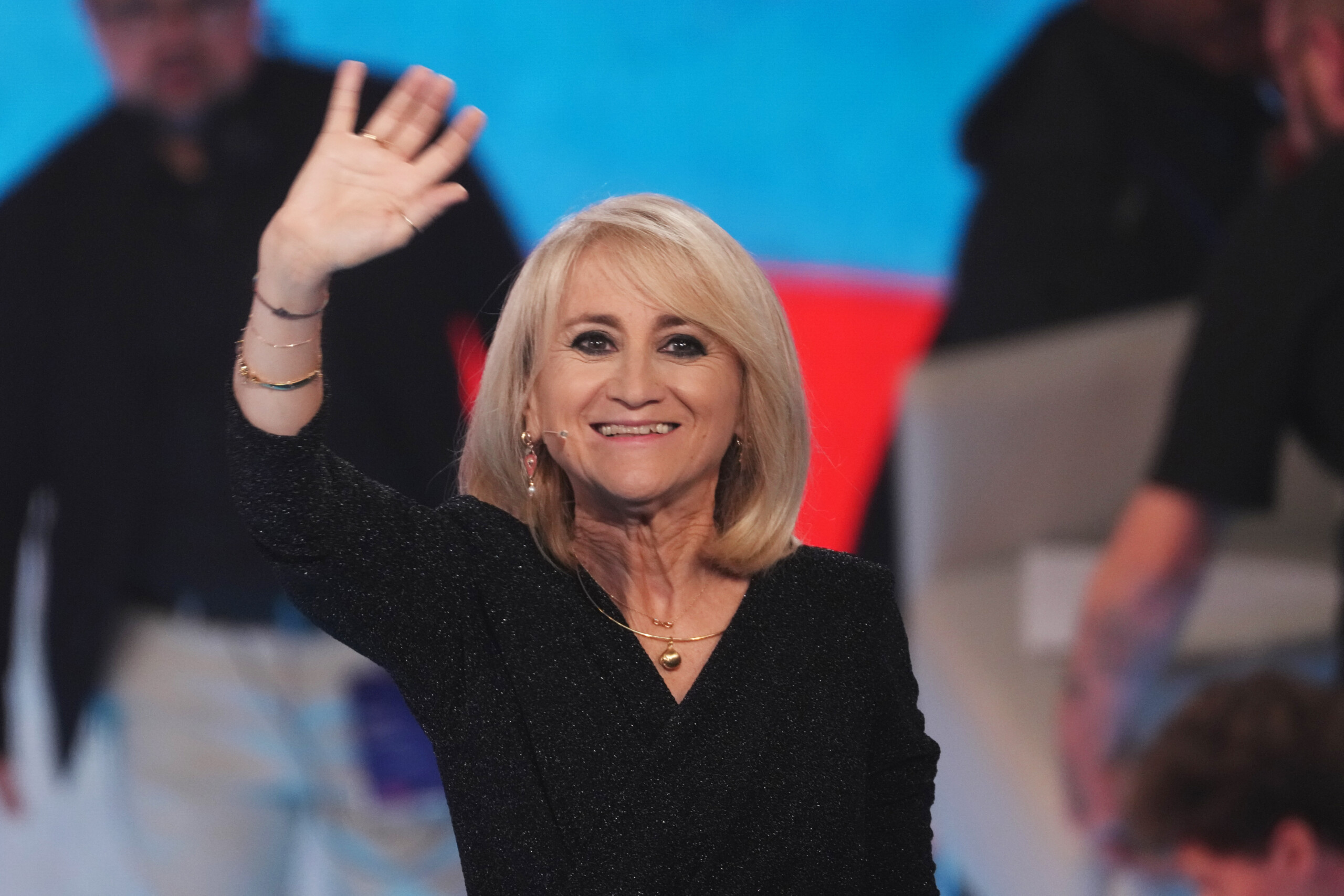 ornella vanoni littizzetto she loved life with all her heart as much as she possibly could scaled