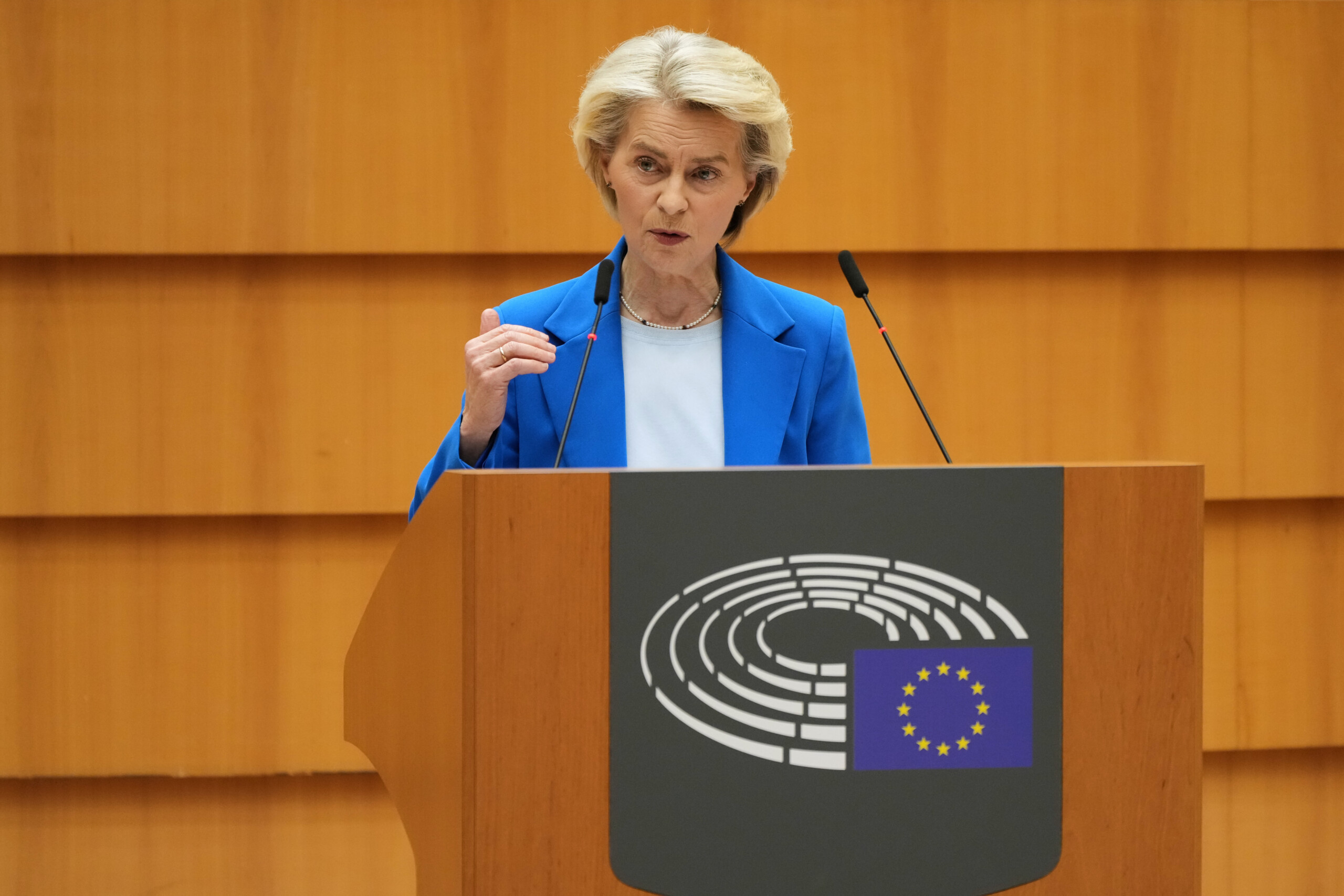 ukraine von der leyen now we have a solid basis for a plan kiev will decide on the armed forces scaled