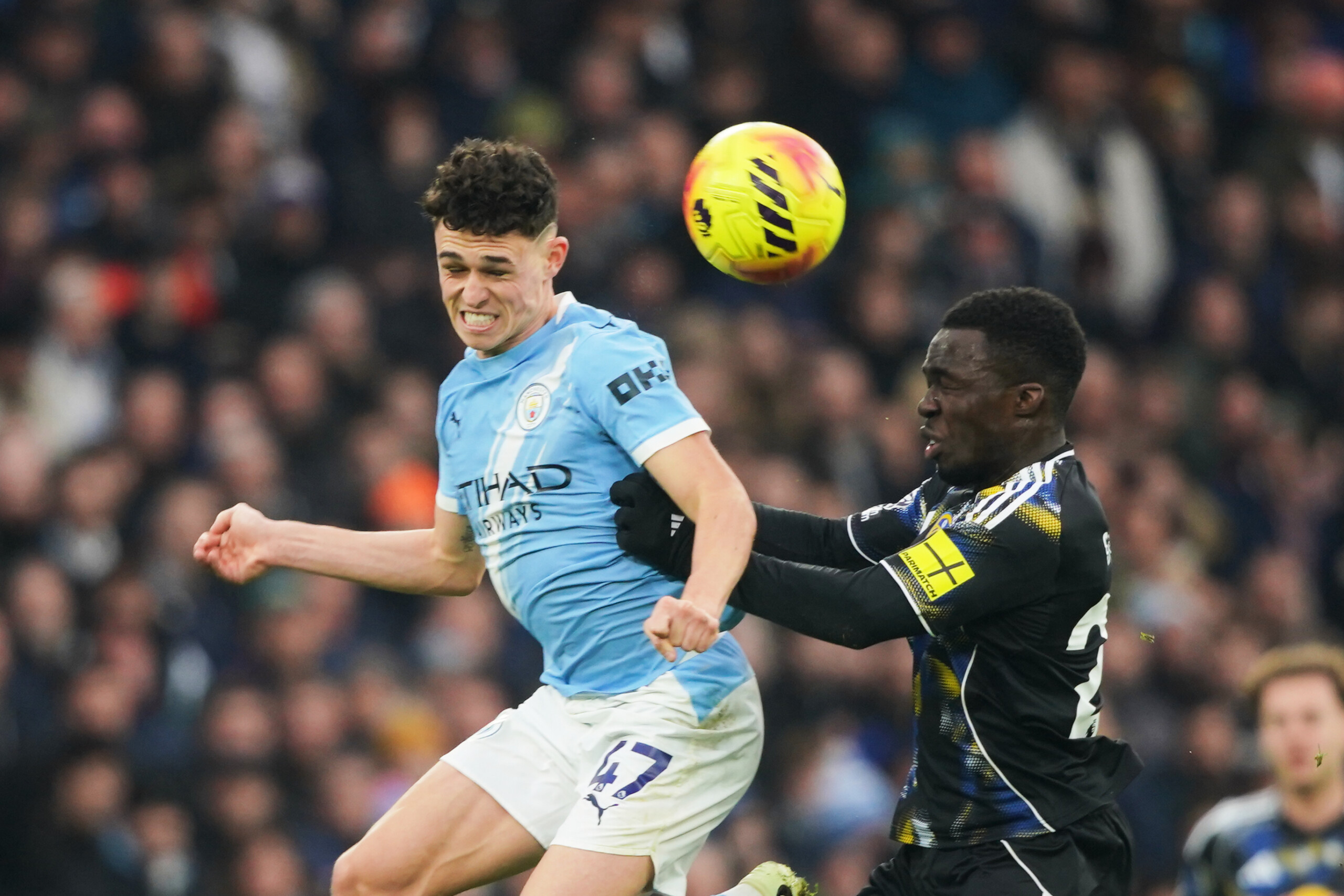 football premier league victories for manchester city and sunderland scaled