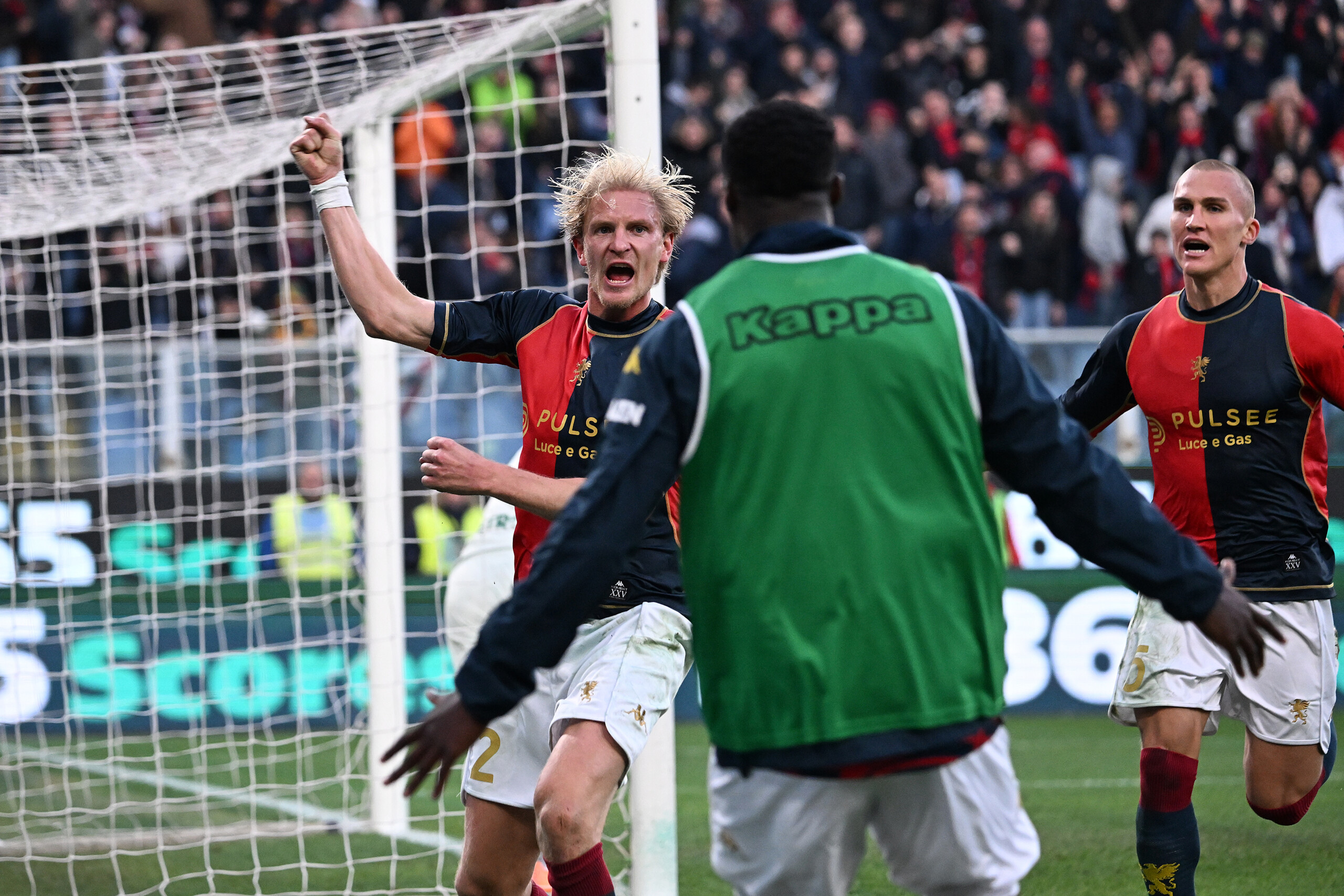 Football: Serie A, Genoa-Verona 2-1. First victory for De Rossi 1 football serie a genoa verona 2 1 first victory for de rossi scaled