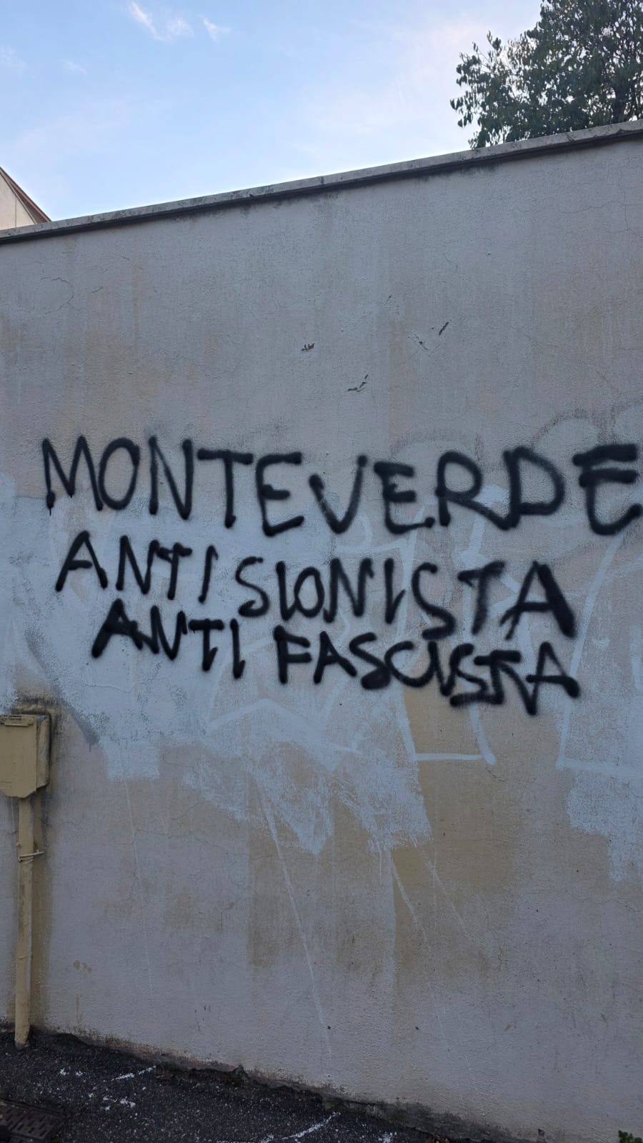 rome synagogue vandalized in monteverde fadlun we call for strong government action