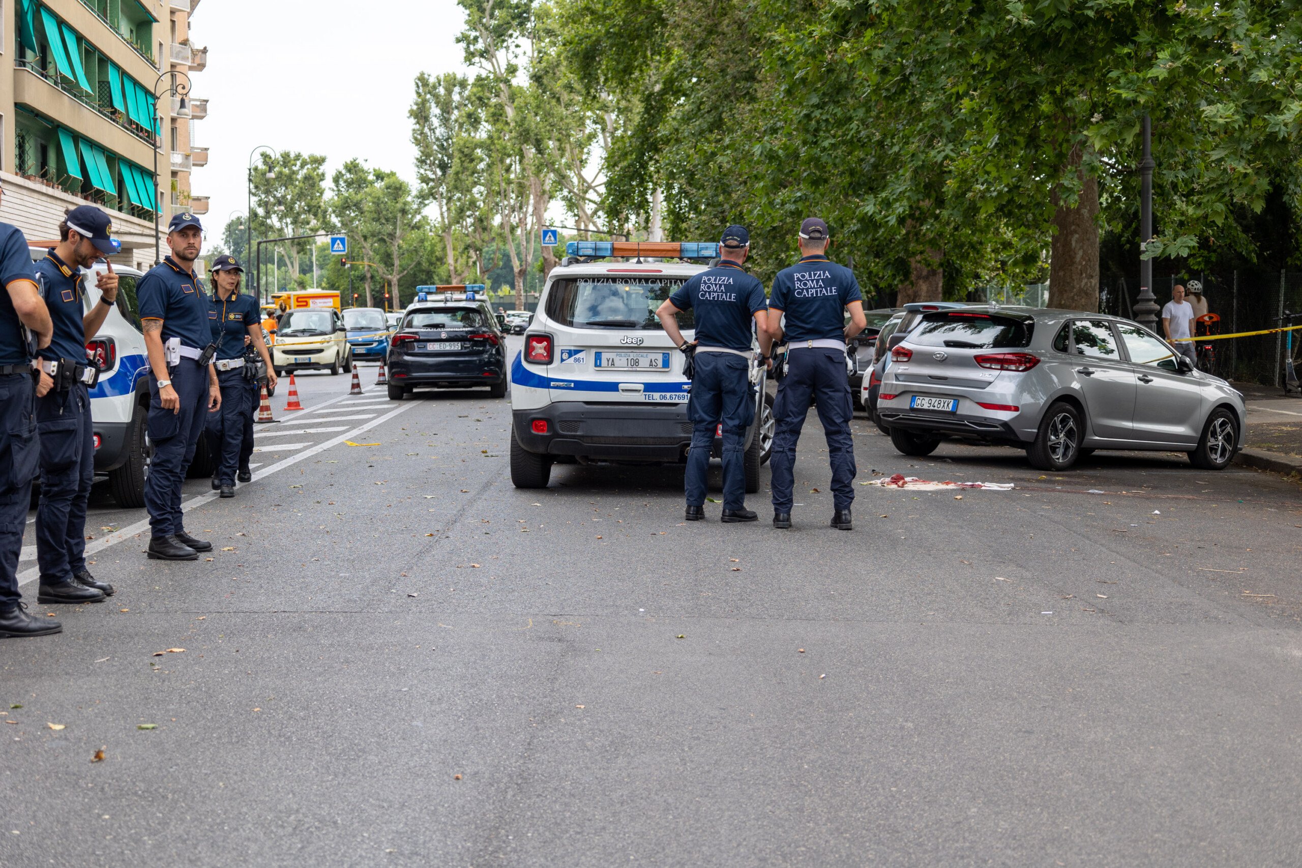 Rome, ‘Zionist Jews are the cancer of the world’: anti-Semitic graffiti on the Lungotevere 1 rome zionist jews are the cancer of the world anti semitic graffiti on the lungotevere scaled
