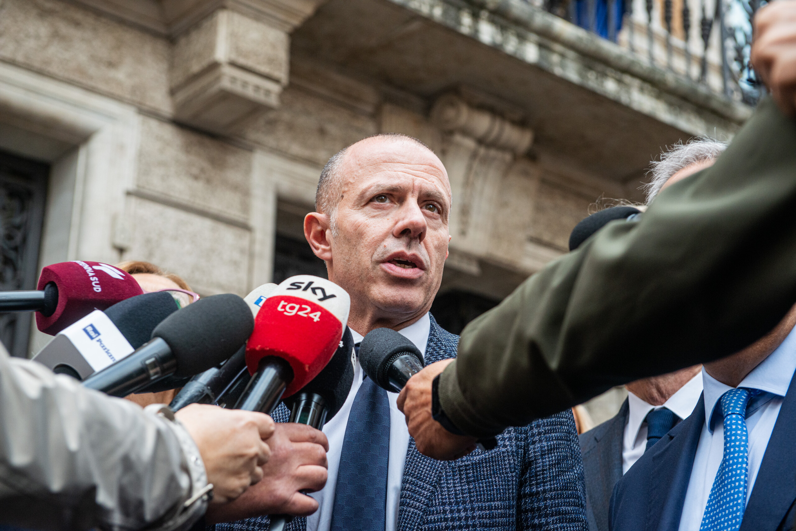 Lega: "No long‑range weapons for Ukraine, extending aid would not be in line with negotiations" 1 lega no longe28091range weapons for ukraine extending aid would not be in line with negotiations scaled