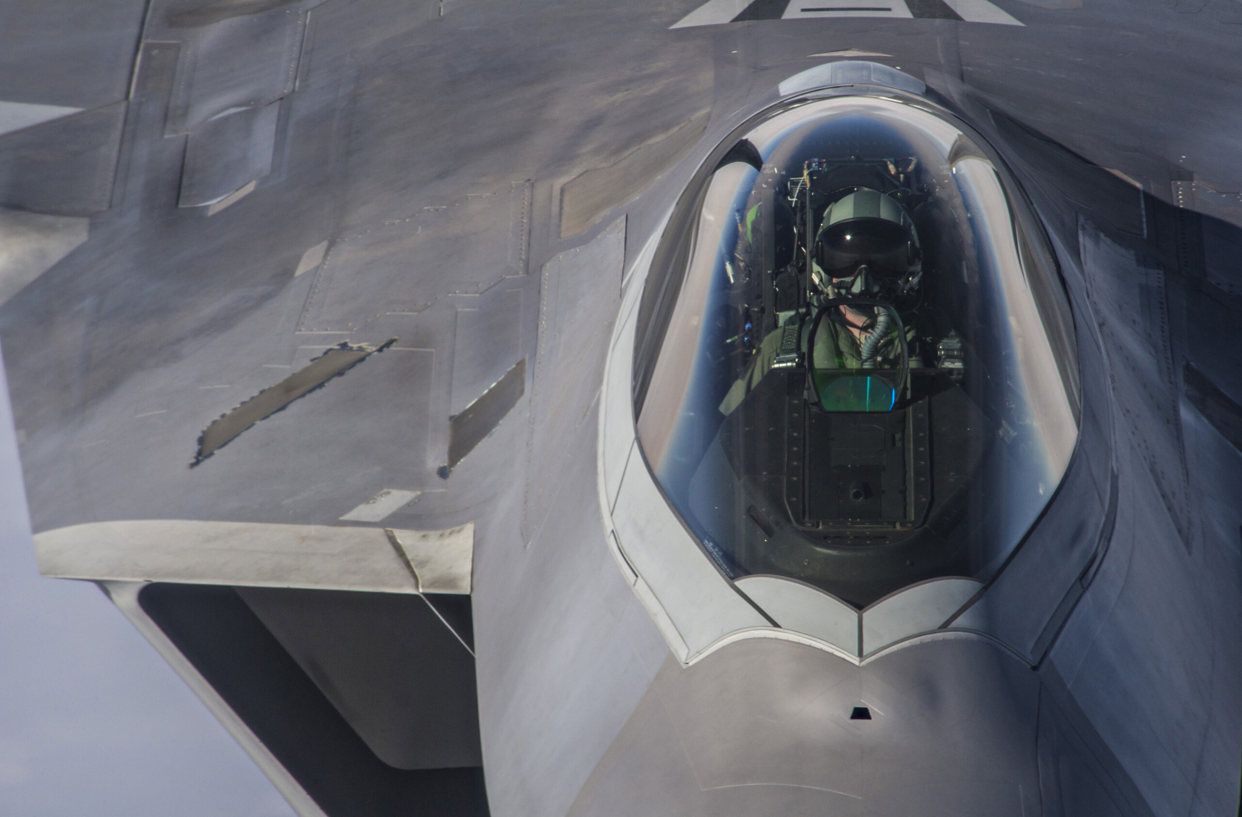 us american fighter jets flew over the gulf of venezuela scaled