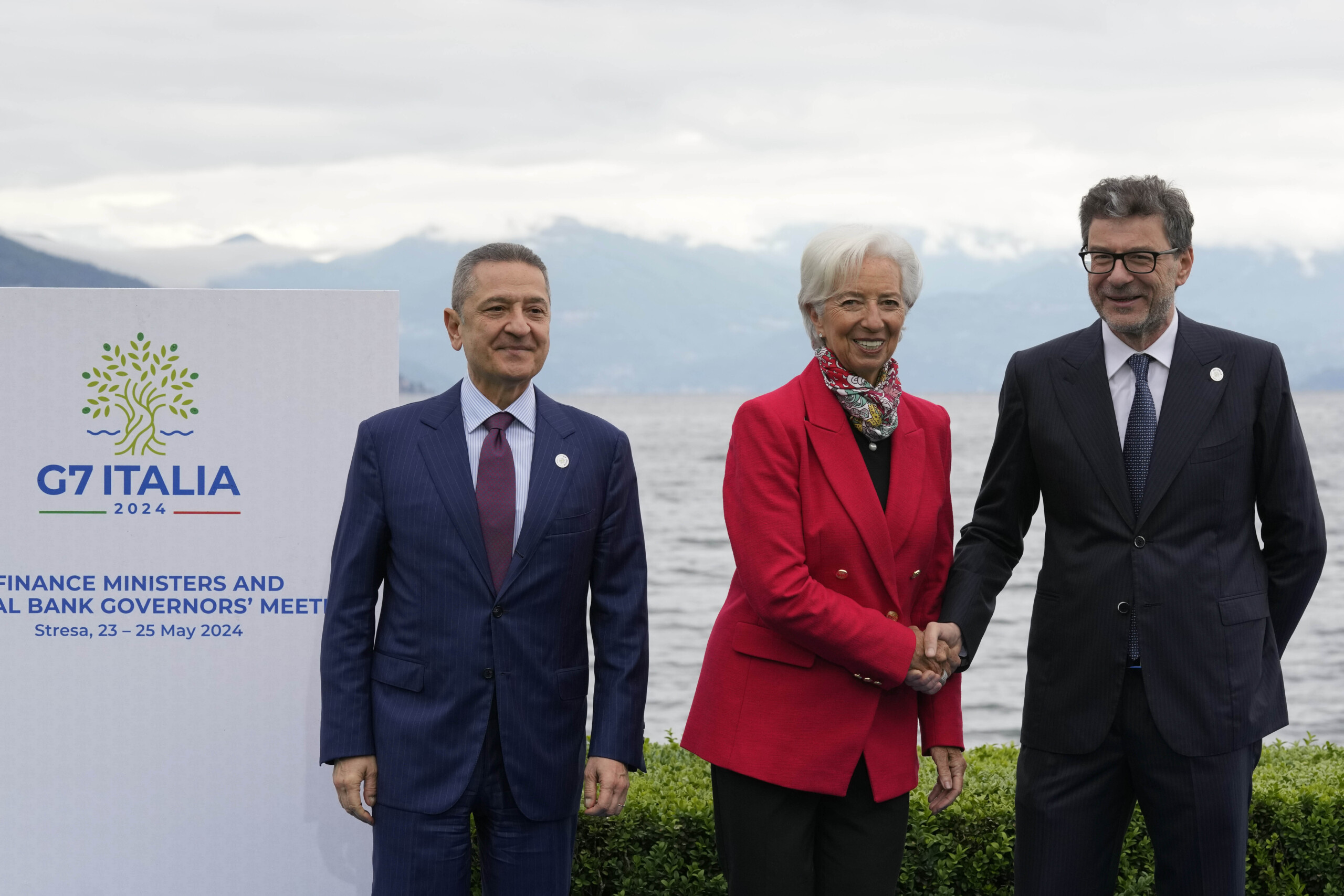 budget mef sources say giorgetti and lagarde have cleared up everything regarding bankitalias gold reserves scaled