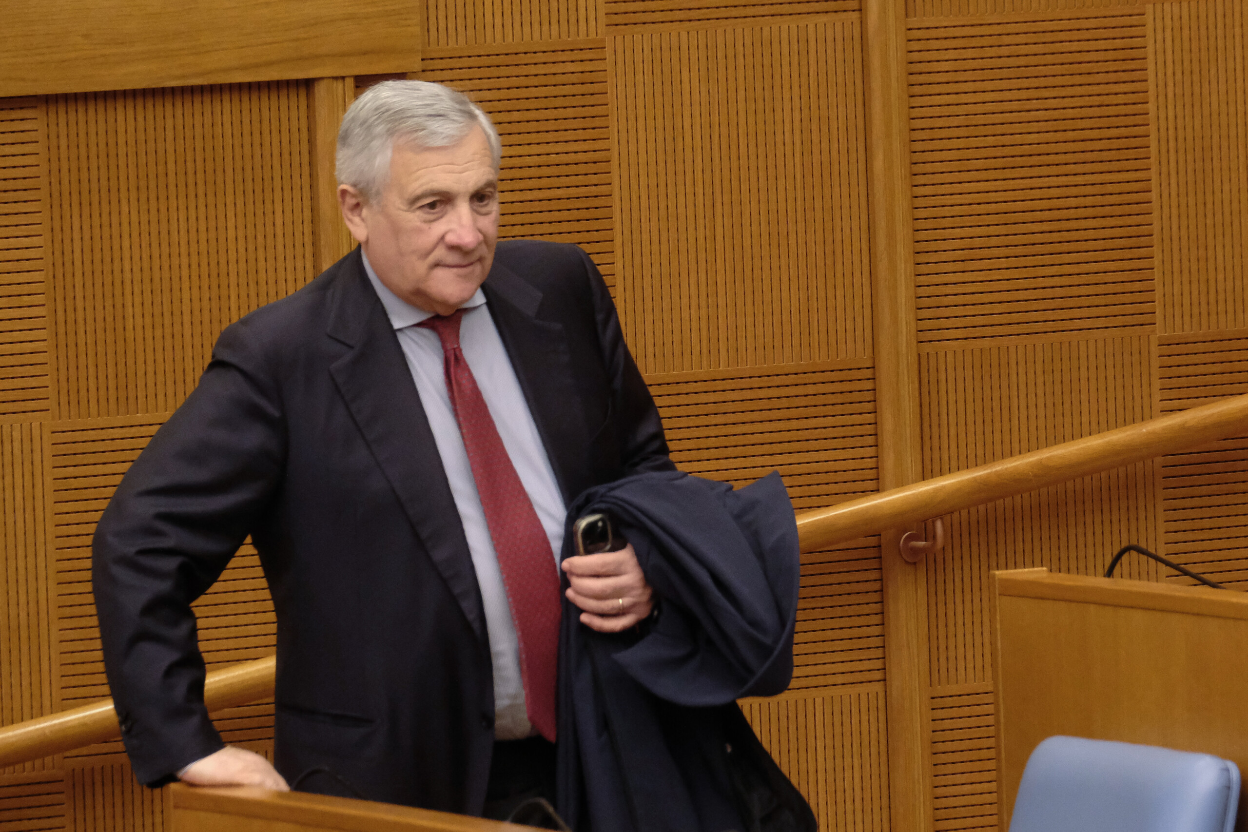 FI, Tajani: ‘P.S. Berlusconi? There is renewal, the party is moving forward and looking to the future.’ 1 fi tajani p s berlusconi there is renewal the party is moving forward and looking to the future scaled