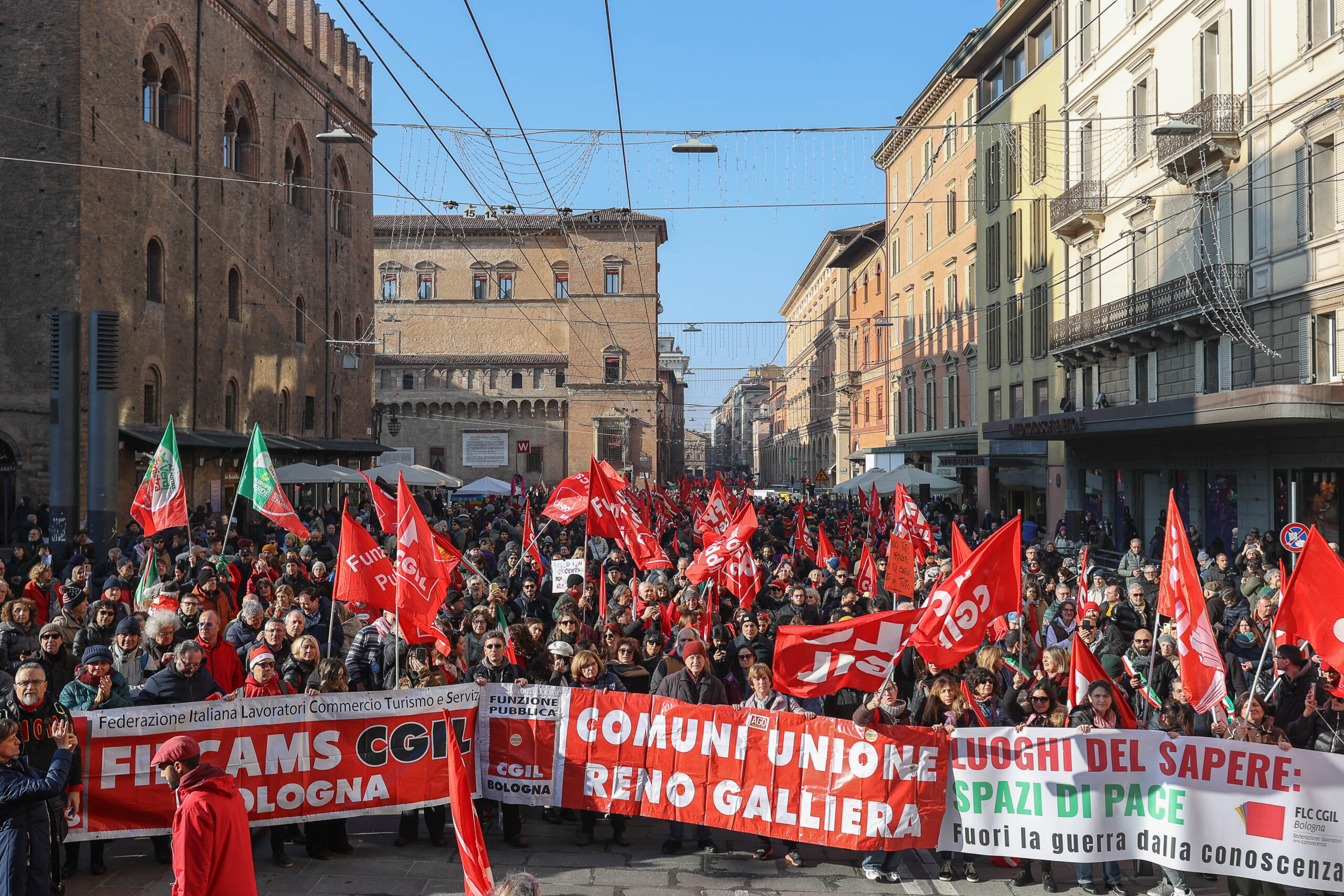 strike cgil 68 participation half a million people take to the streets scaled
