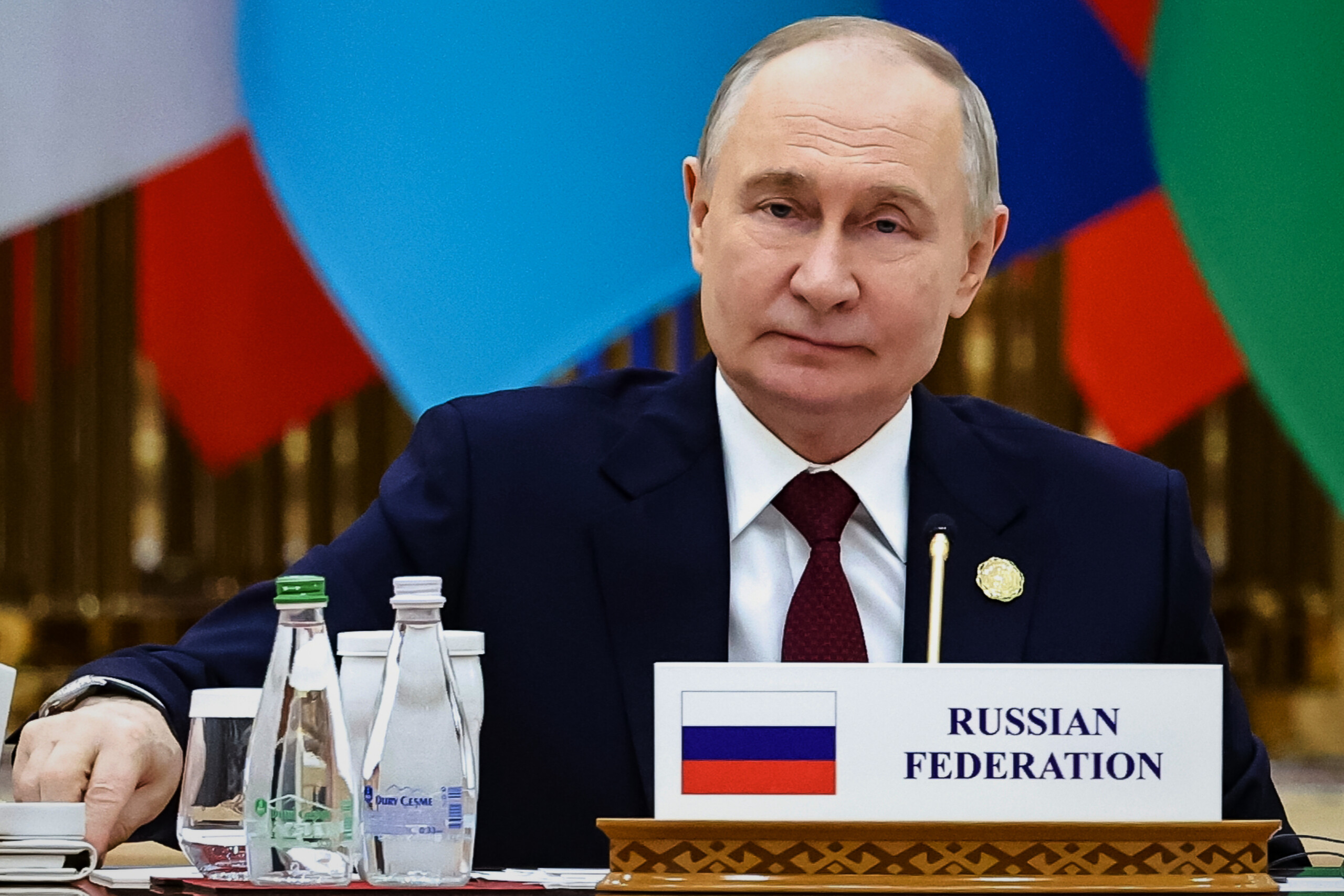 ukraine moscow zelensky wants to introduce unacceptable proposals into the us plan scaled