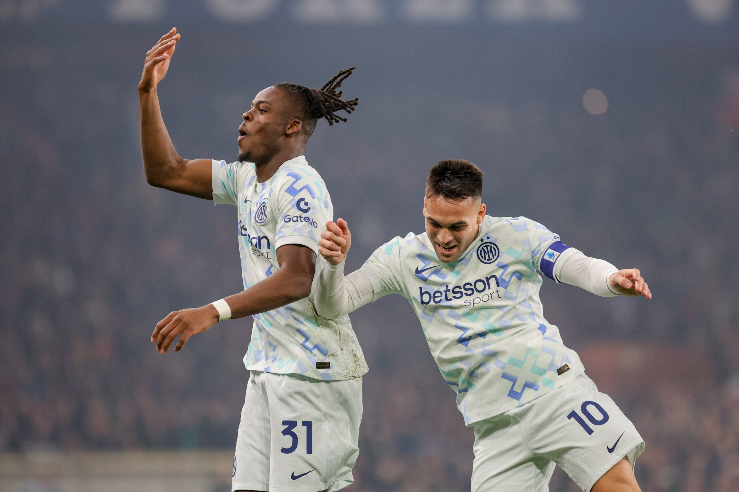 football serie a genoa inter 1 2 nerazzurri top the table scaled