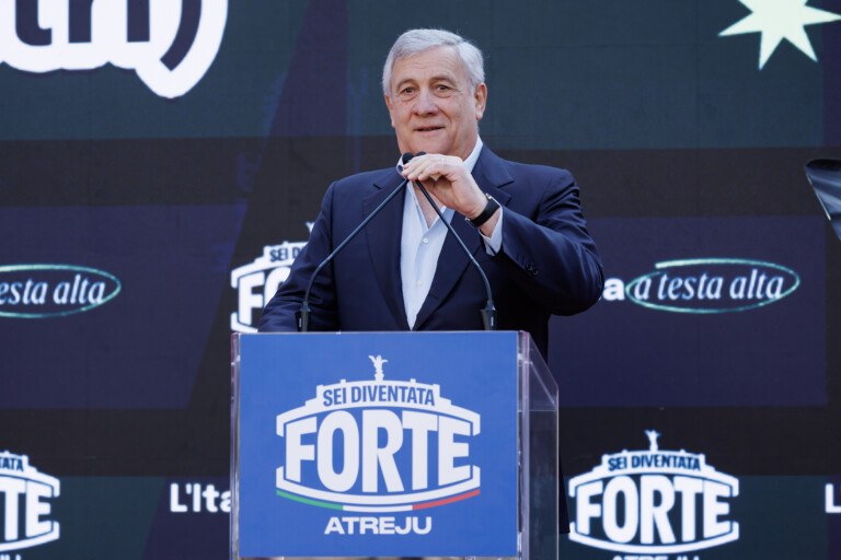 strait of messina bridge tajani essential to boost calabria and sicily