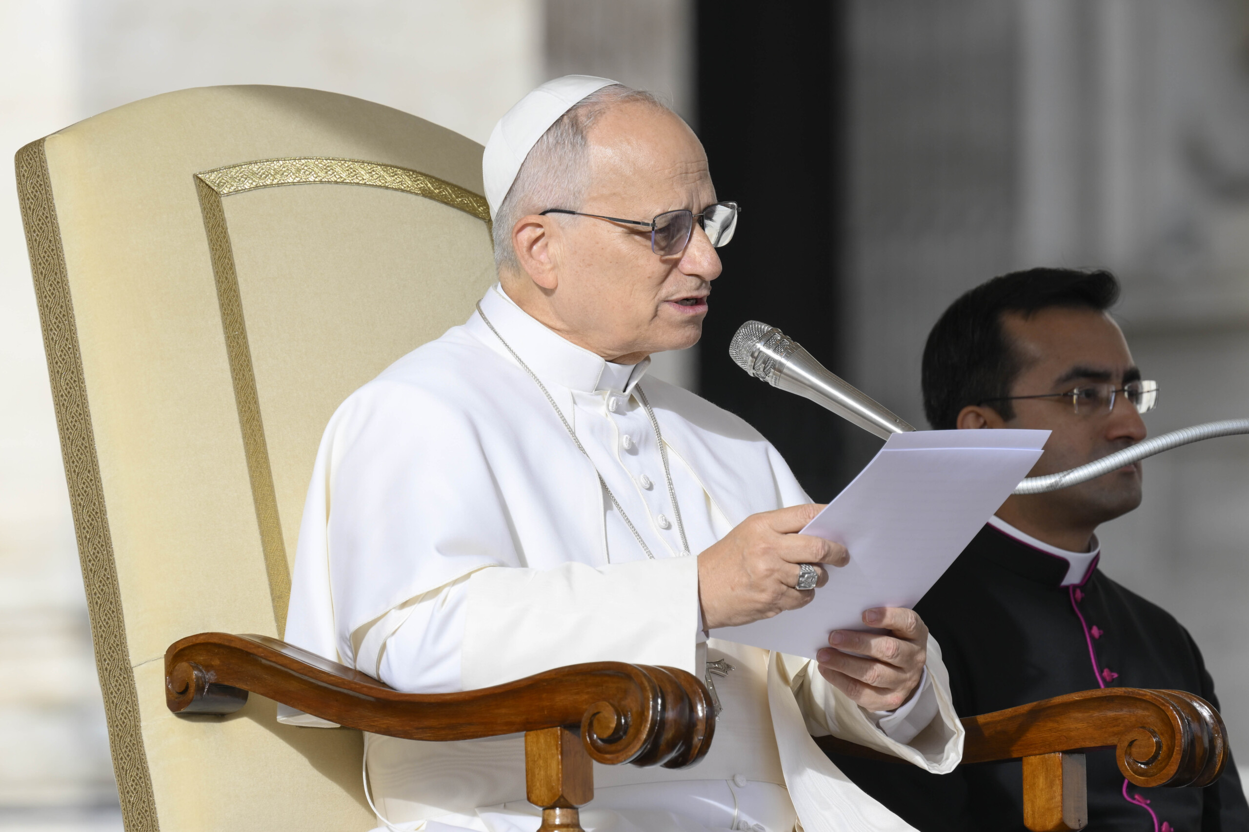 pope digital world and politics exploit anger and aggressiveness scaled
