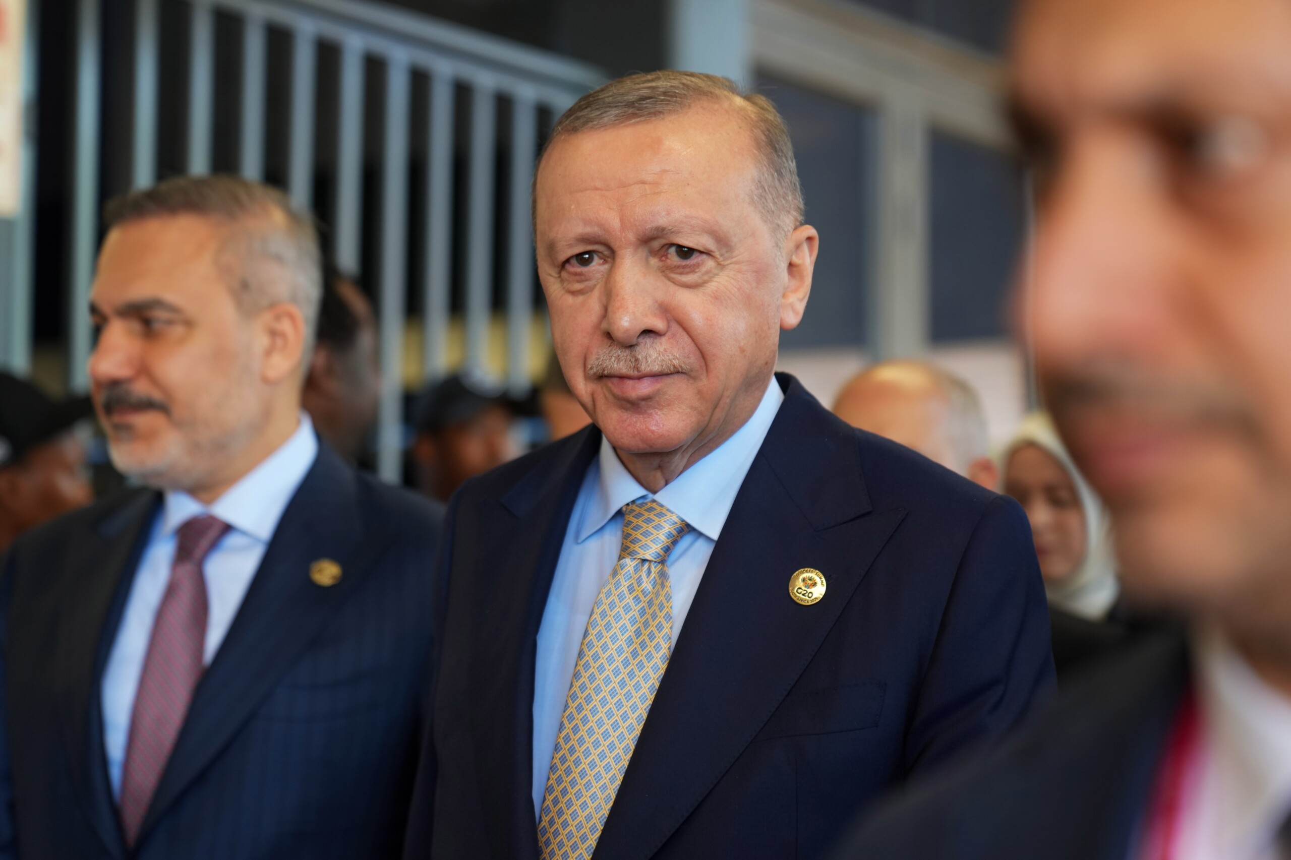 Turkey: Erdogan speaks to Libyan prime minister, offers condolences for delegation plane crash 1 turkey erdogan speaks to libyan prime minister offers condolences for delegation plane crash scaled