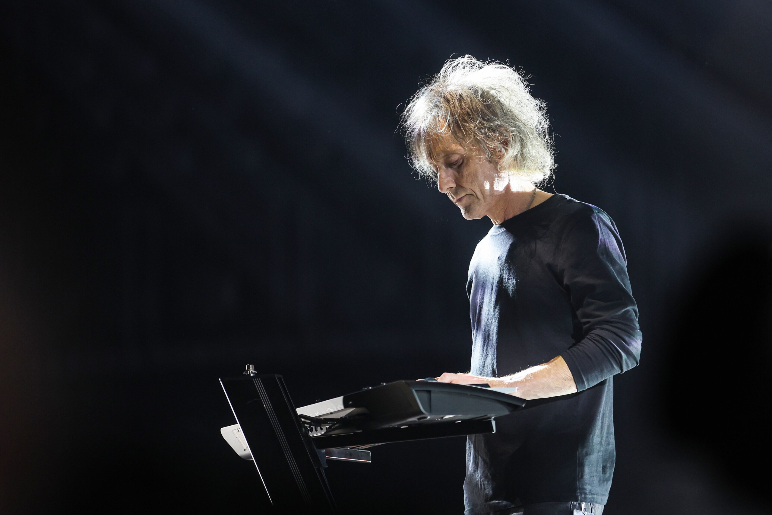 Music: Perry Bamonte, legendary guitarist with The Cure, has died 1 music perry bamonte legendary guitarist with the cure has died scaled