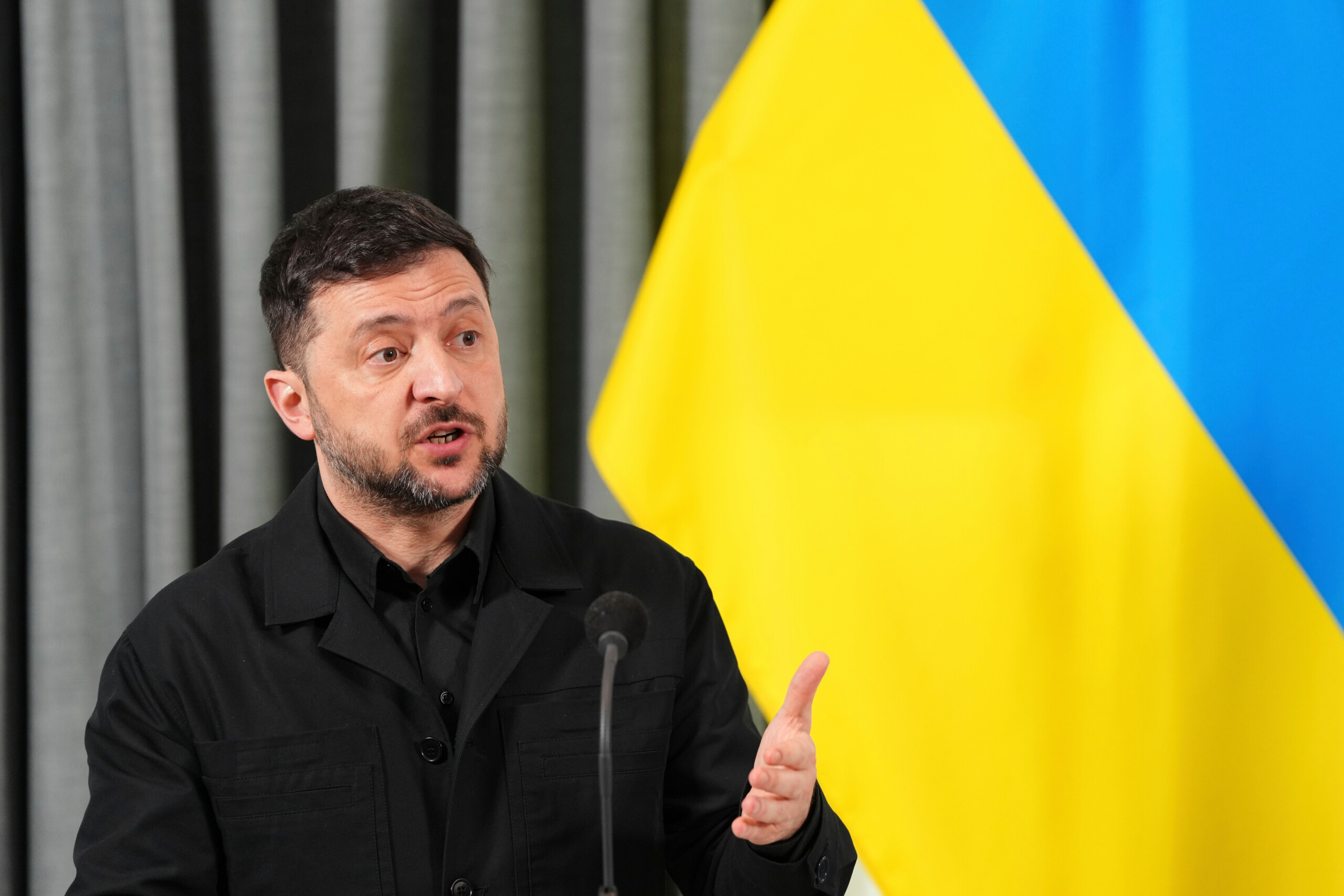 ukraine zelensky the us now better understands our red lines scaled