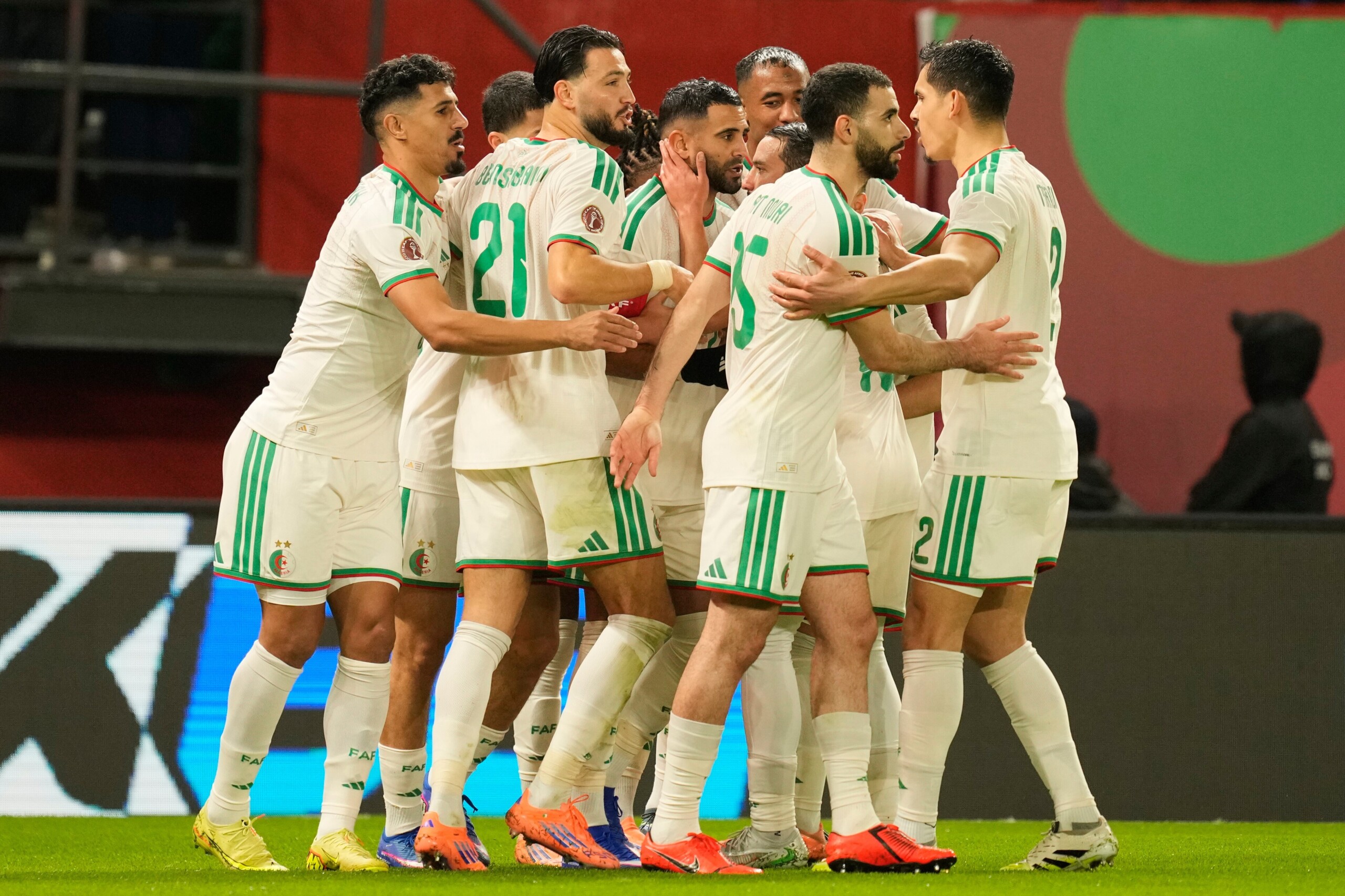 africa cup of nations algeria beat guinea 3 1 burkina faso also through to last 16 scaled