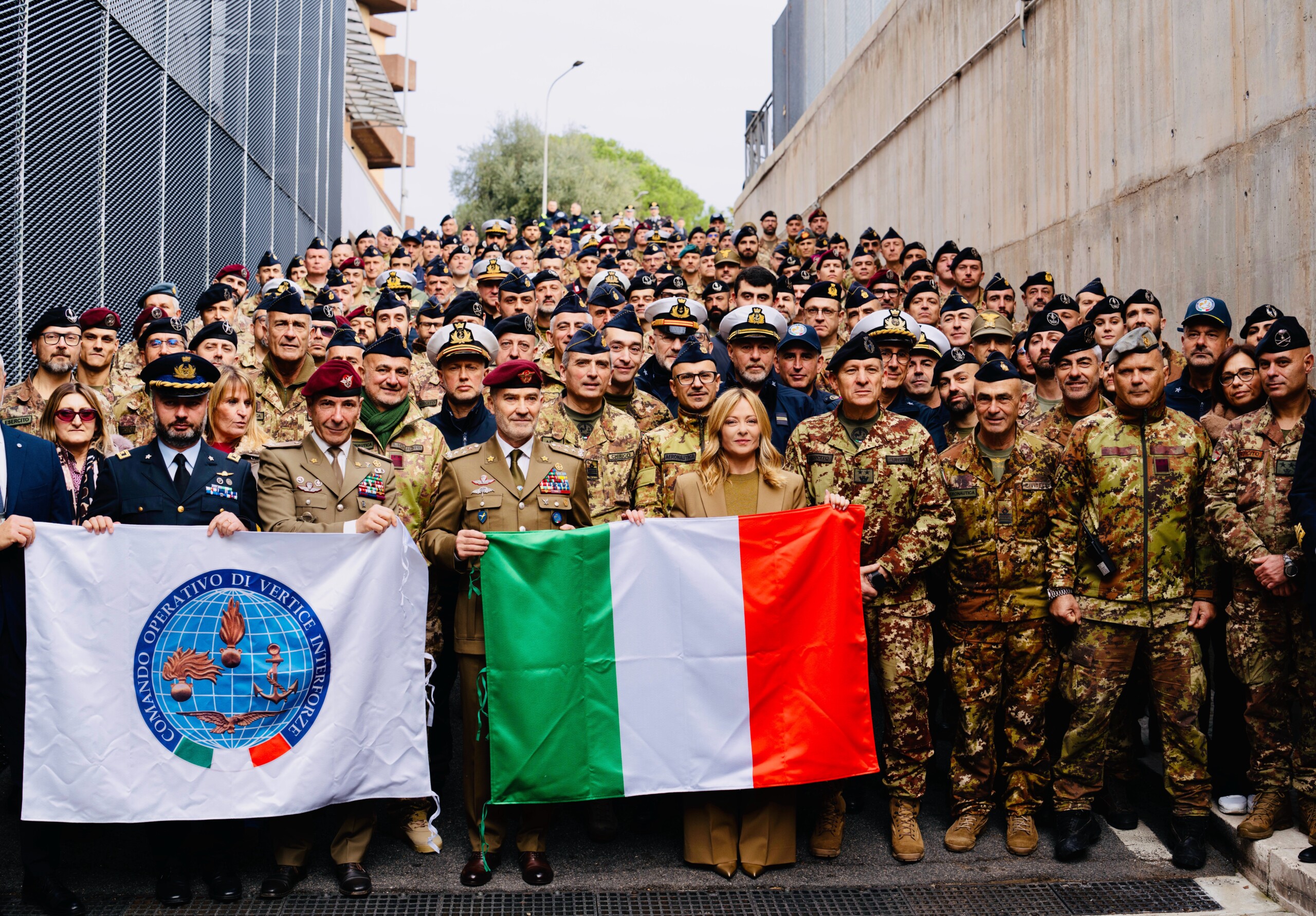 ukraine league no to any possibility of sending italian soldiers scaled