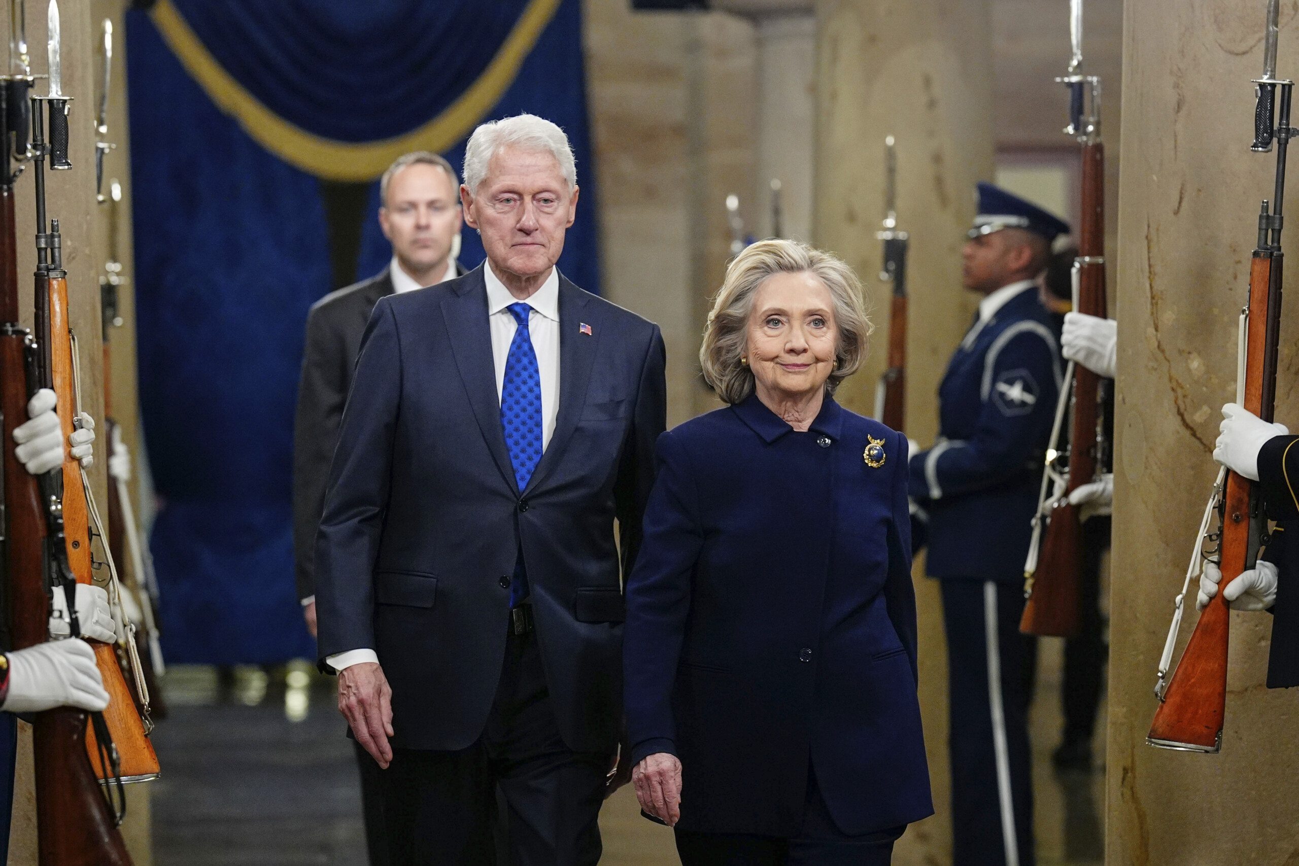 usa bill and hillary clinton refuse to testify before the house on the epstein case scaled