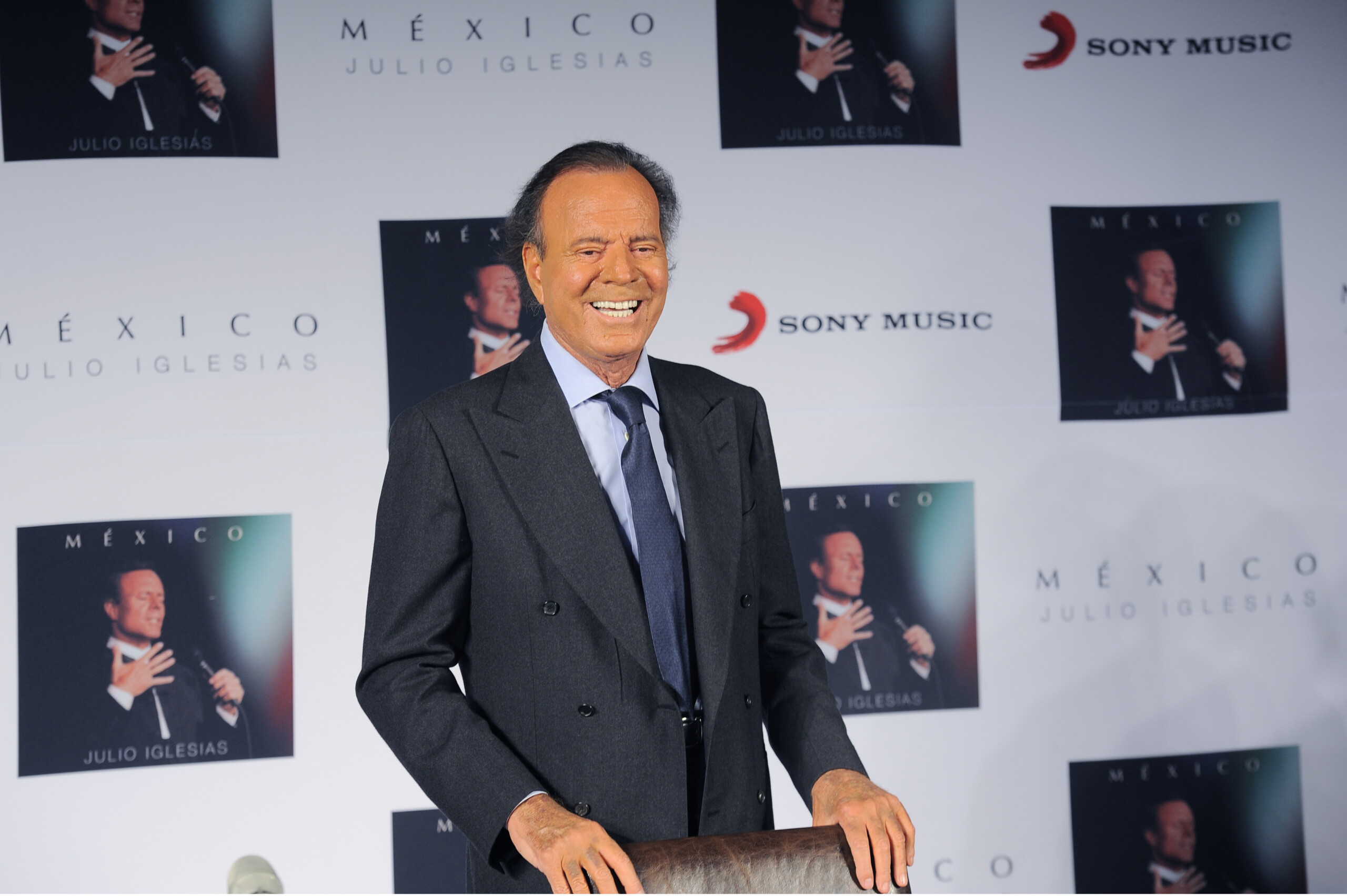 spain women accusing julio iglesias will be heard by the prosecutors office scaled