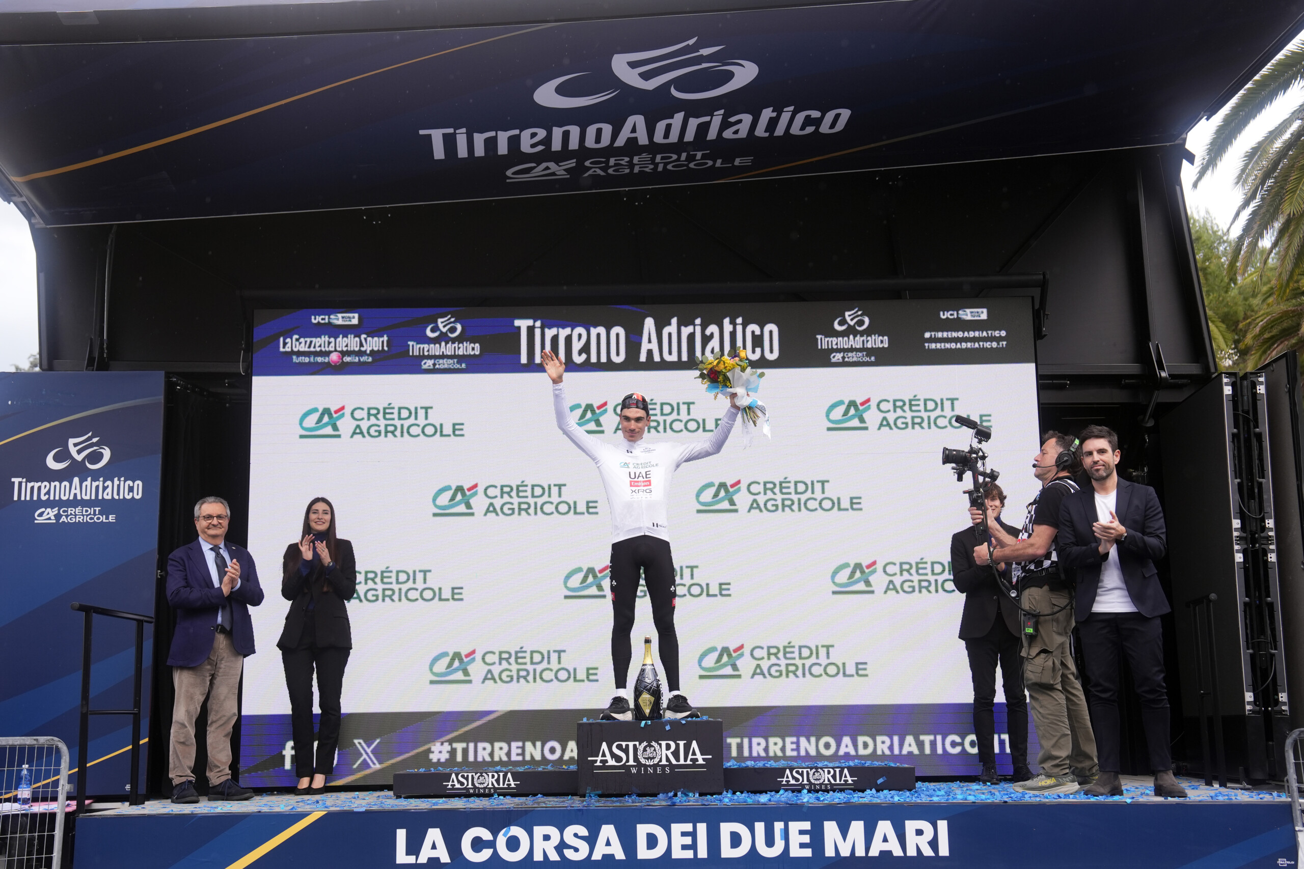 cycling tirreno adriatico presented yes to dirt roads no to uphill finishes scaled