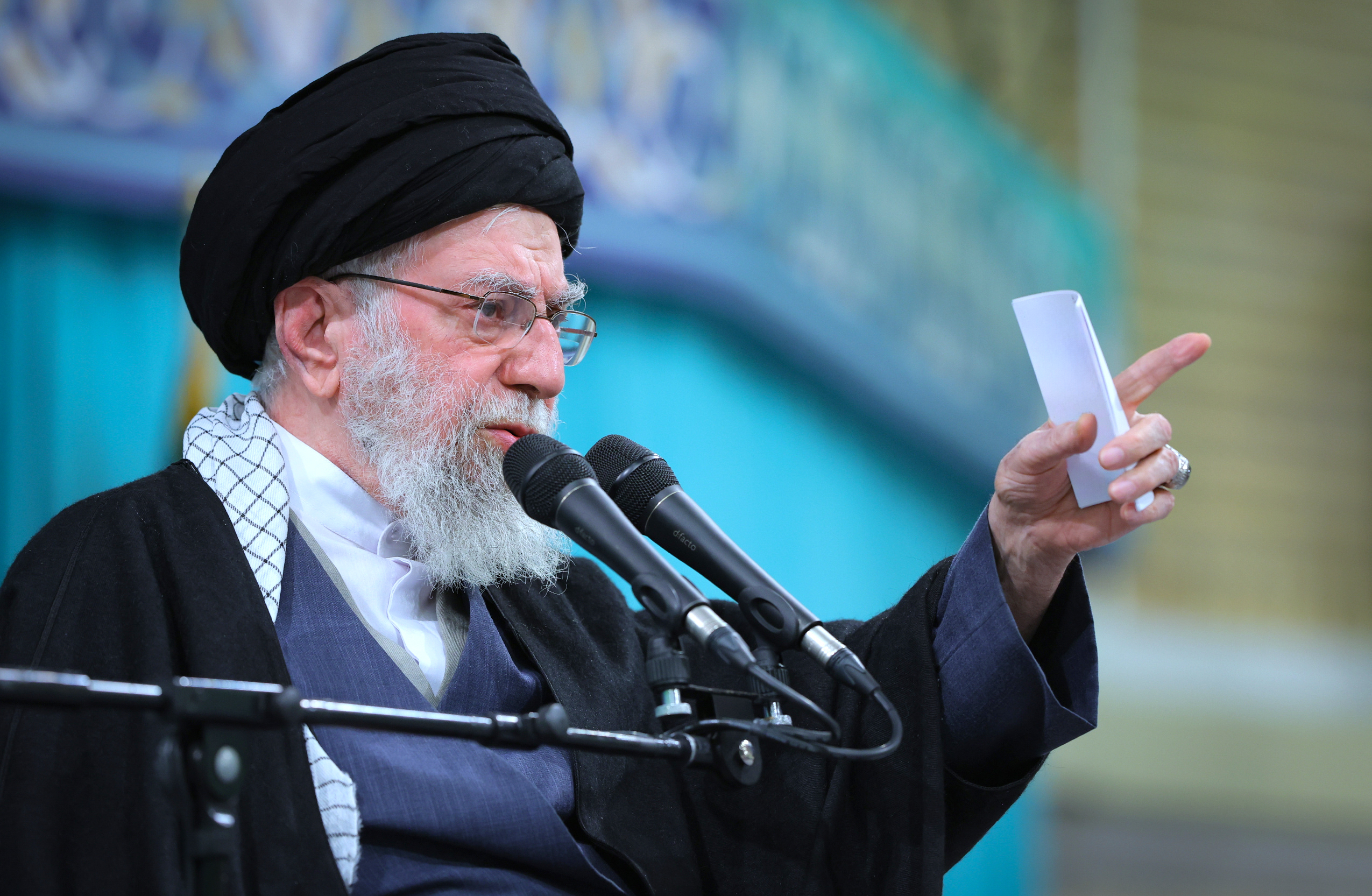 Iran, Khamenei's advisor: “US attack will be the start of war, we will strike Tel Aviv” 1 iran khameneis advisor us attack will be the start of war we will strike tel aviv