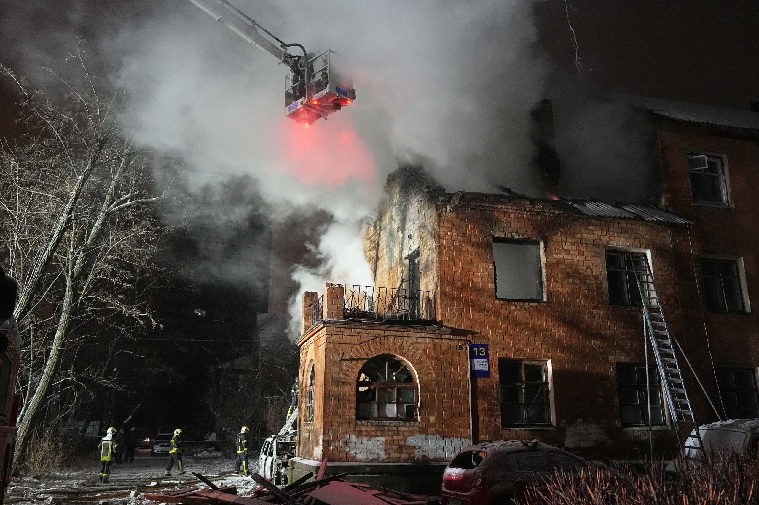 ukraine 2 dead and 4 wounded in russian attack in kiev region scaled