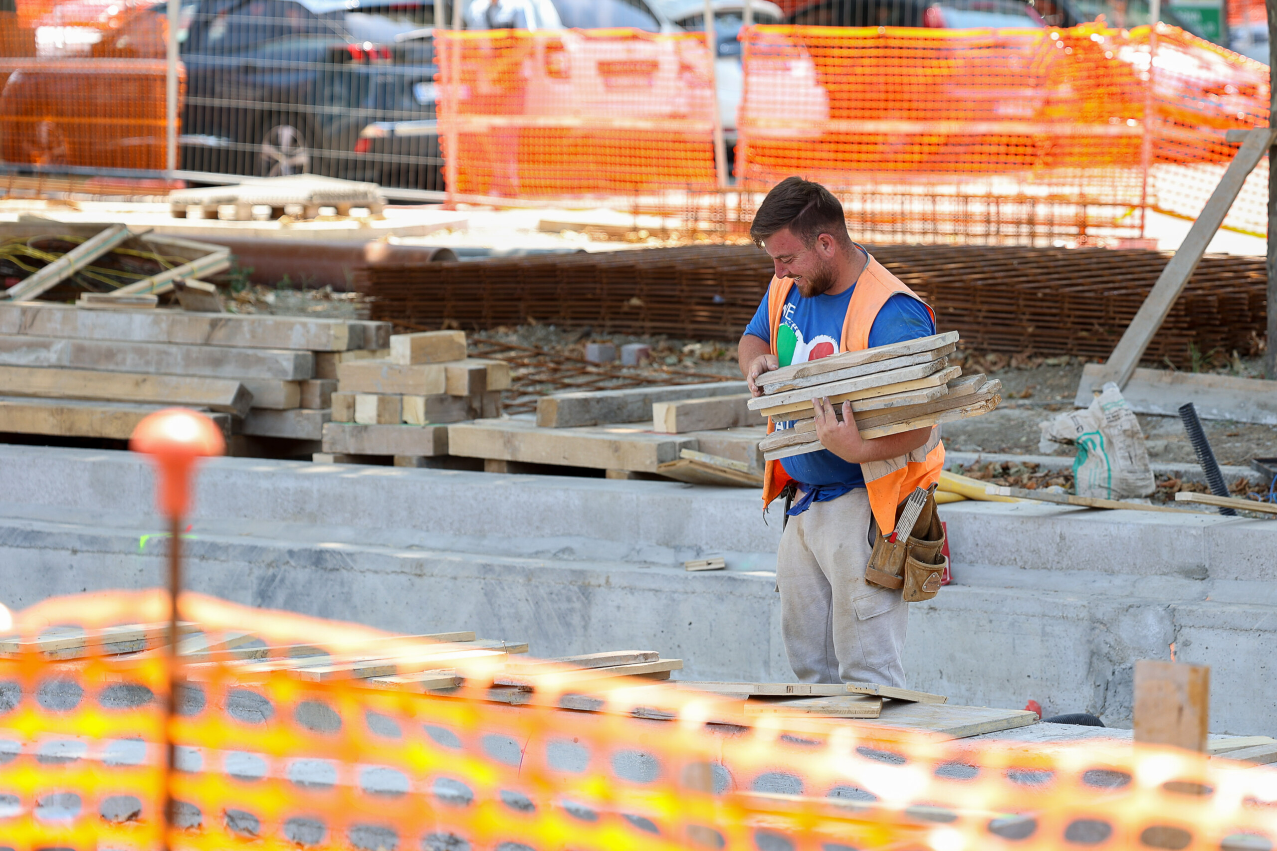 italian gdp 0 3 in the fourth quarter 0 7 in 2025 scaled