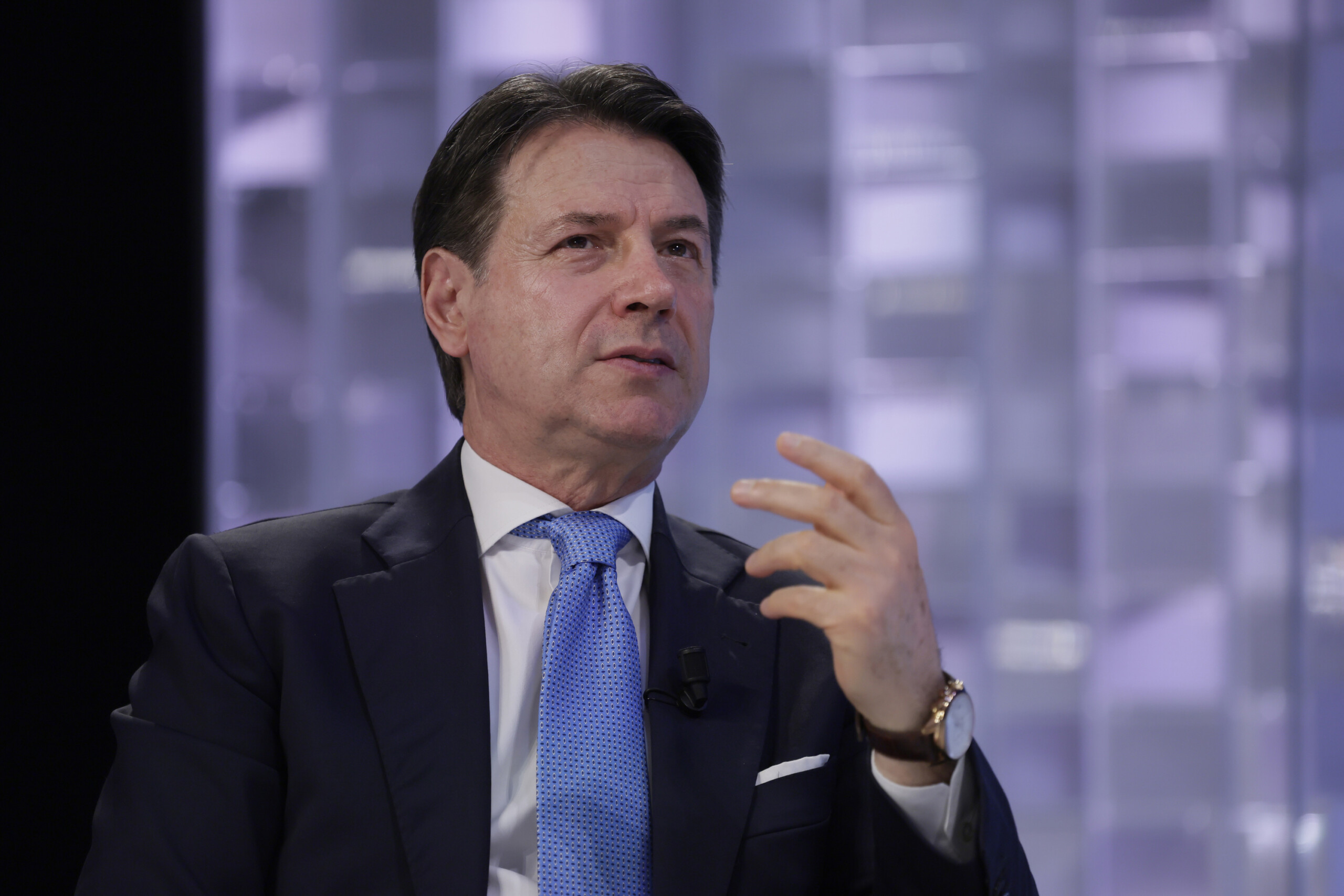 government conte meloni is preparing for the vote by creating scapegoats scaled