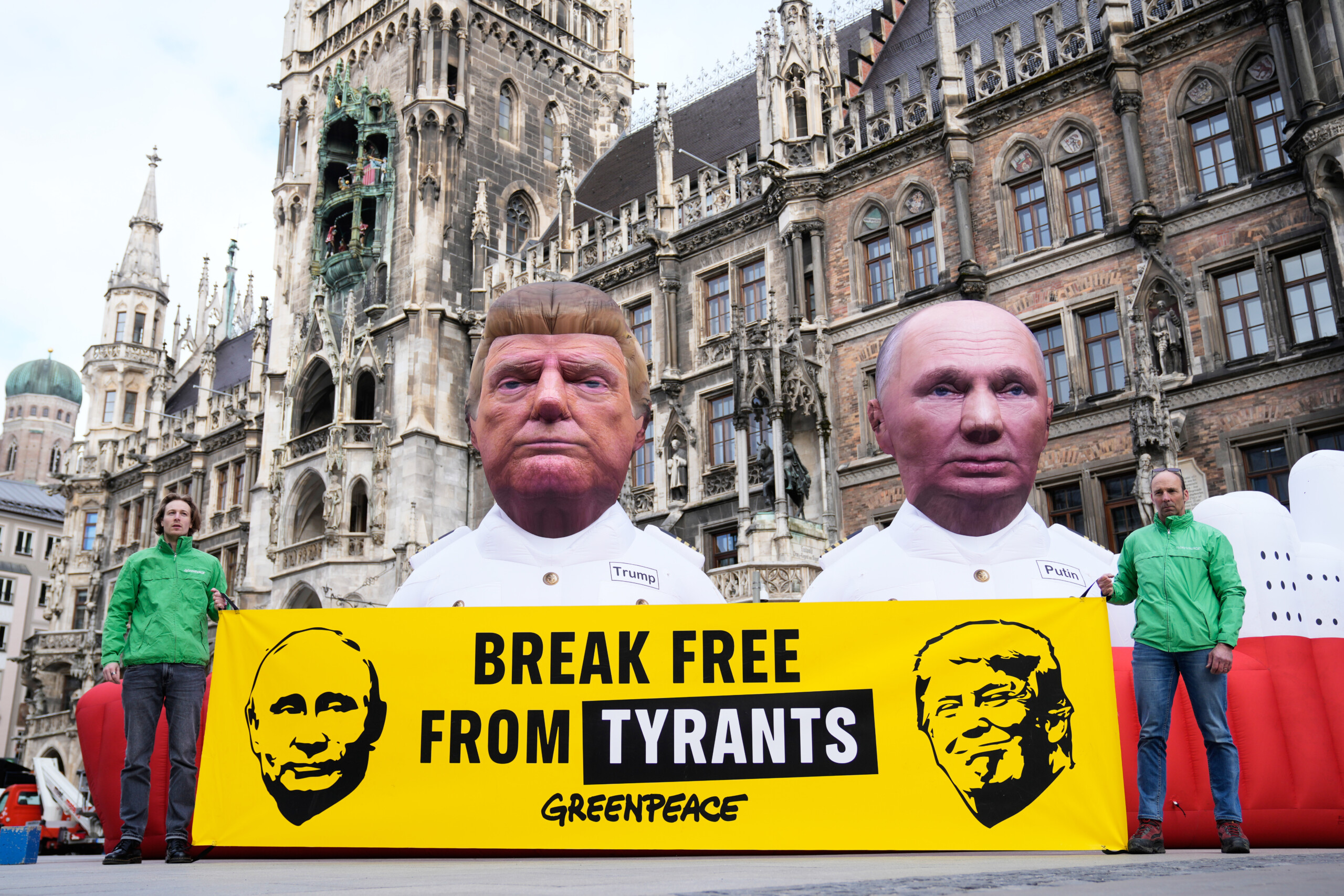 munich conference greenpeace protest against energy dependencies scaled