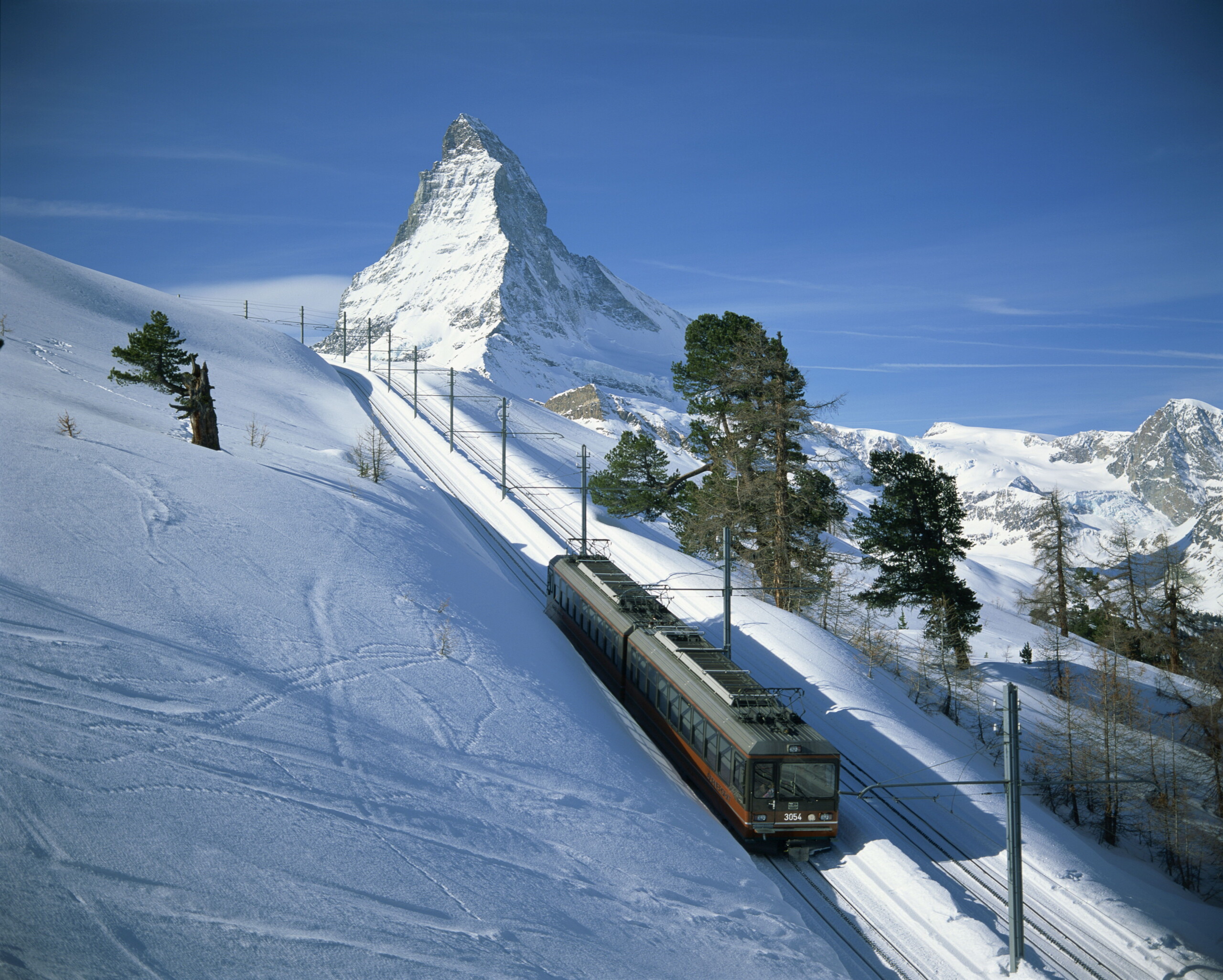 switzerland train derails due to avalanche people injured scaled