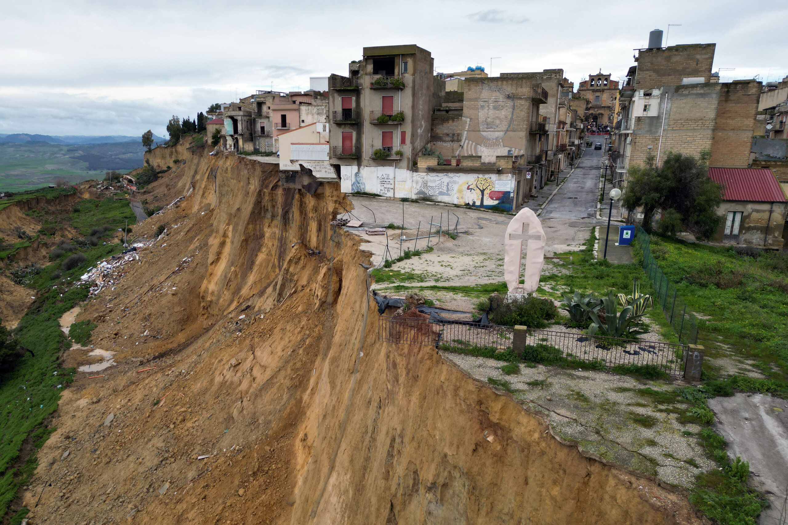 government council of ministers gives green light to emergency decree on bad weather scaled