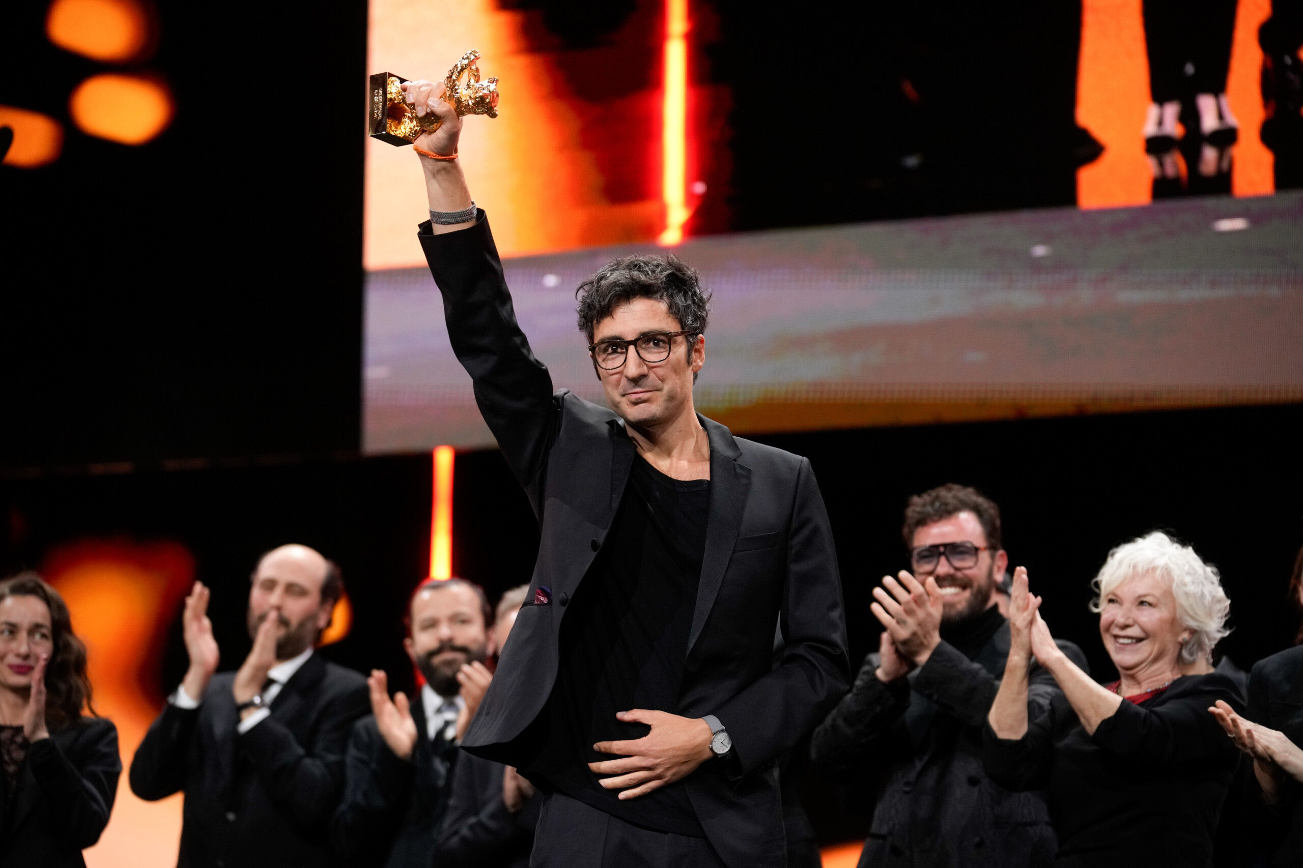 Cinema: Berlinale, Golden Bear goes to “Yellow Letters” by Ilker Catak 1 cinema berlinale golden bear goes to yellow letters by ilker catak scaled