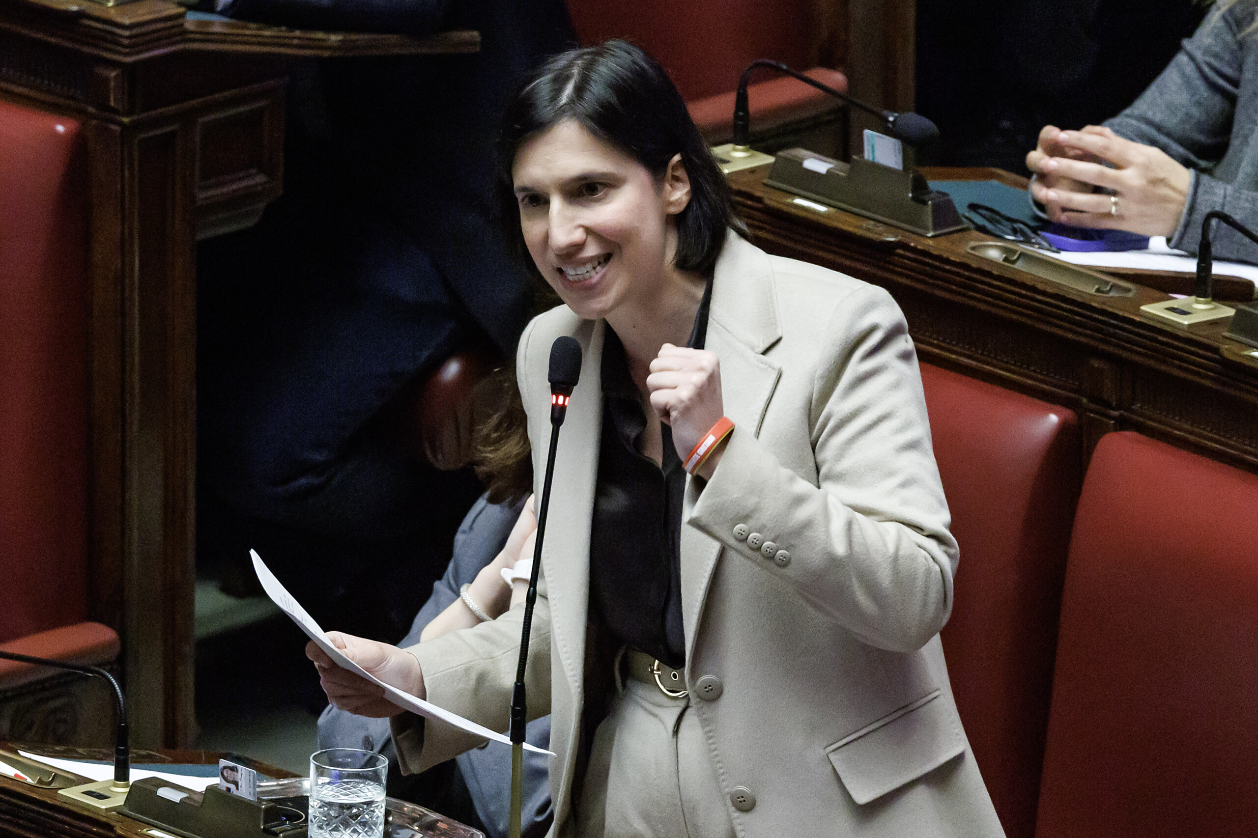 tariffs schlein serious uncertainty government must convene employers trade unions and social partners scaled