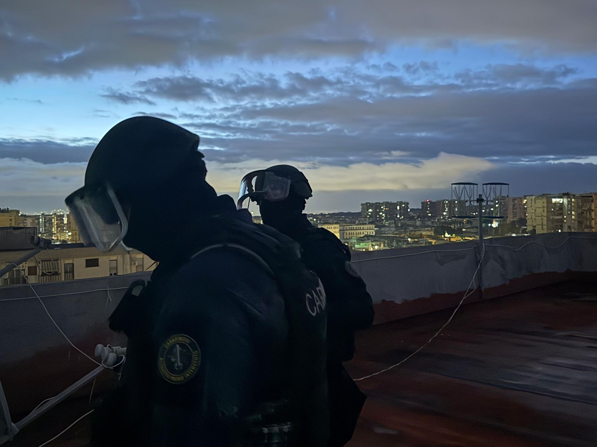 camorra raid in scampia against the vanella grassi clan