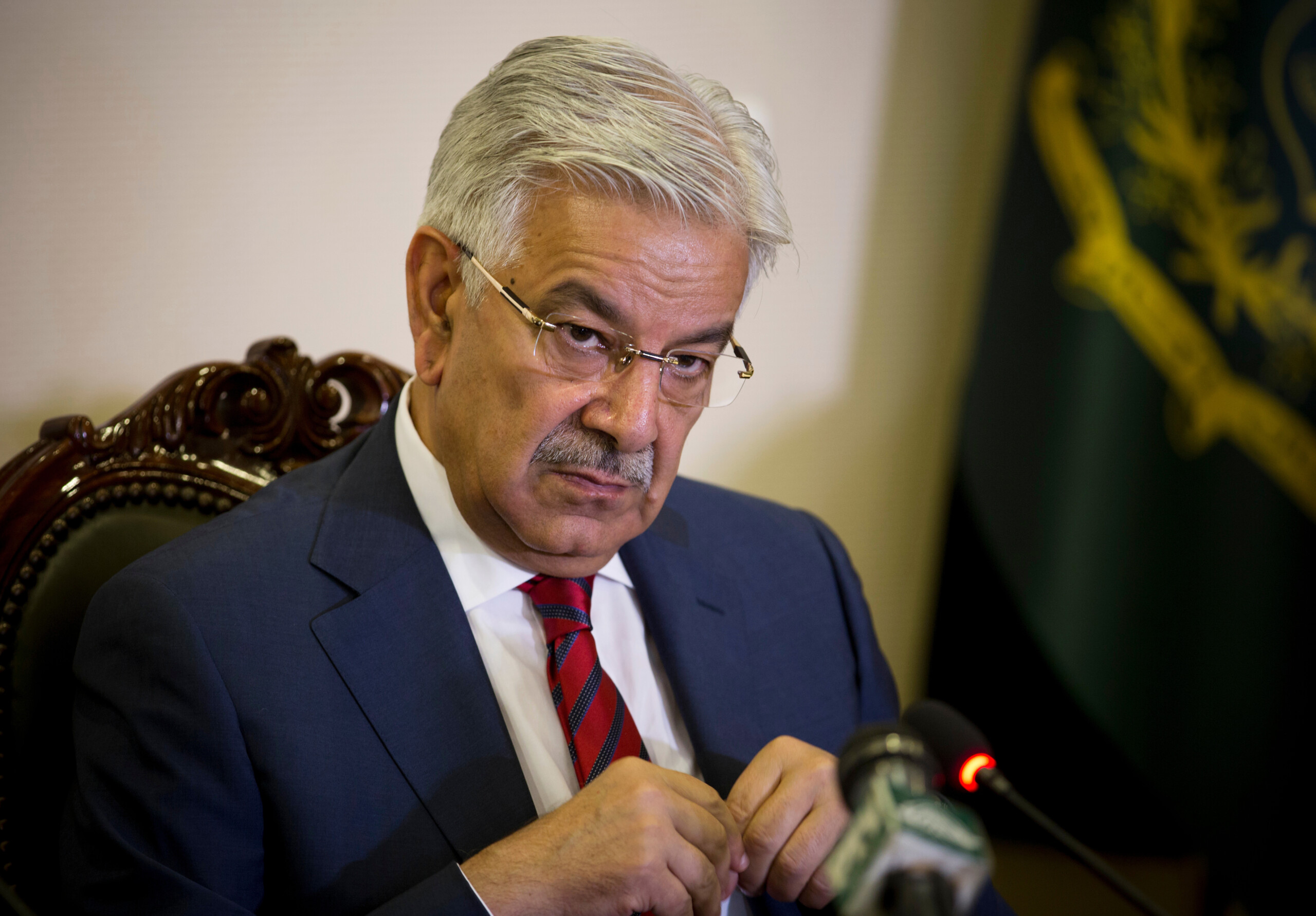 afghanistan pakistans defence minister patience is over its open warfare scaled