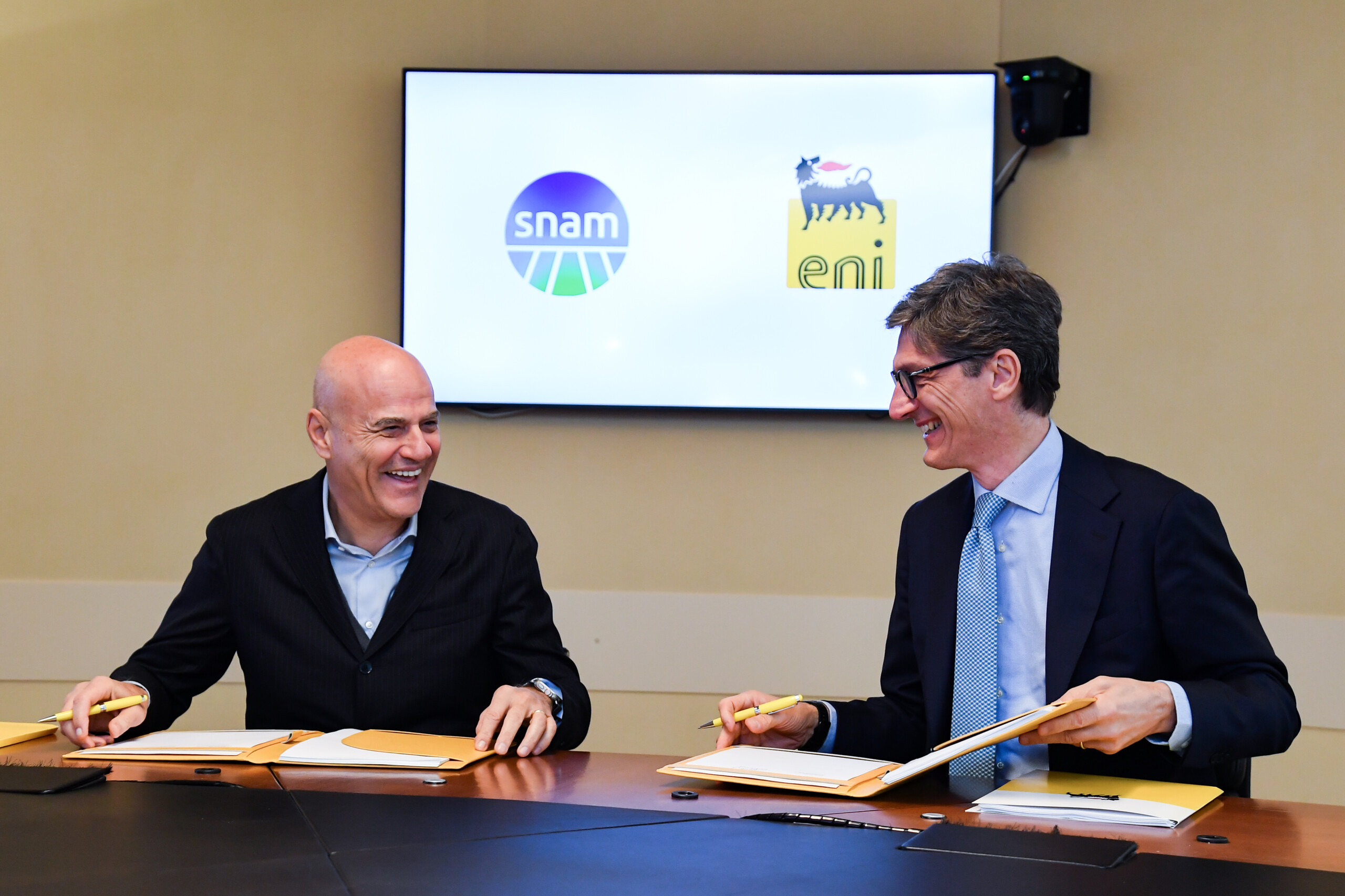 snam e14 billion in investments in 2026 2030 plan scaled