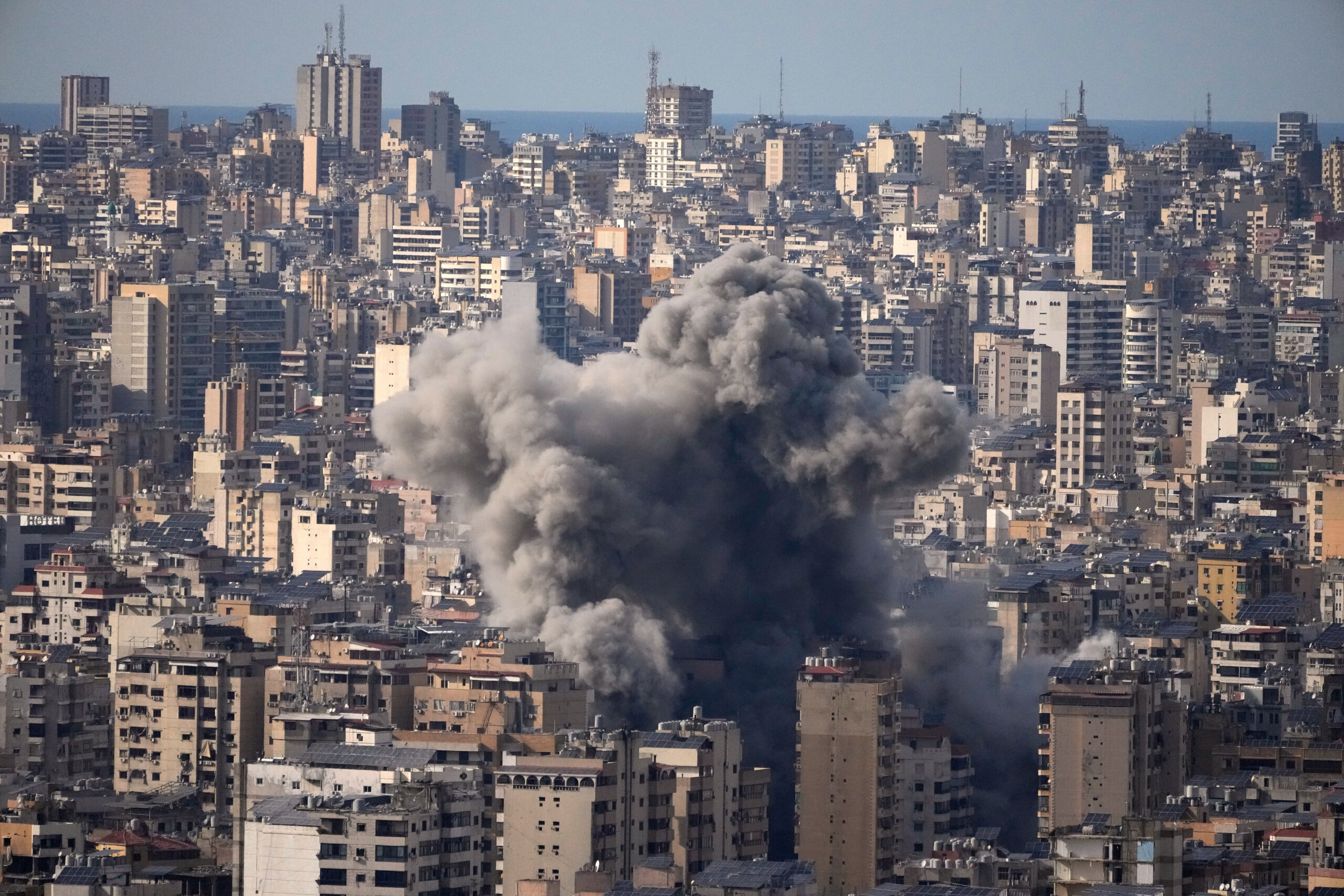 iran lebanon 16 dead and 35 wounded in israeli air strikes scaled