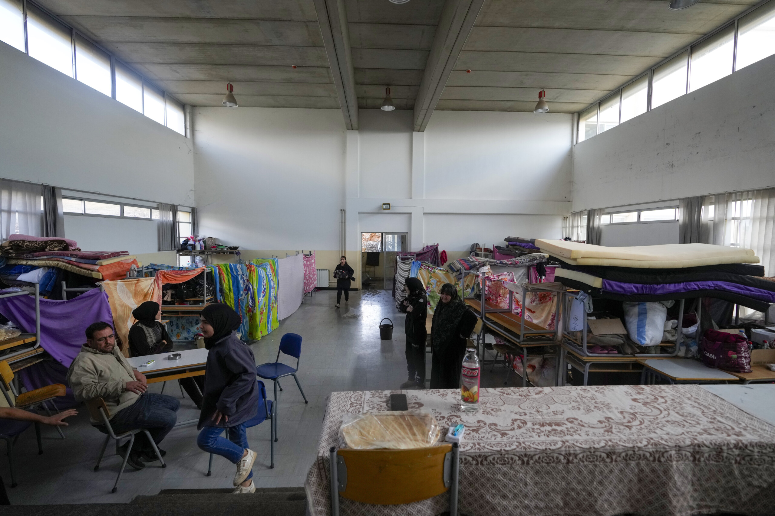 iran lebanon over half a million displaced in a week scaled