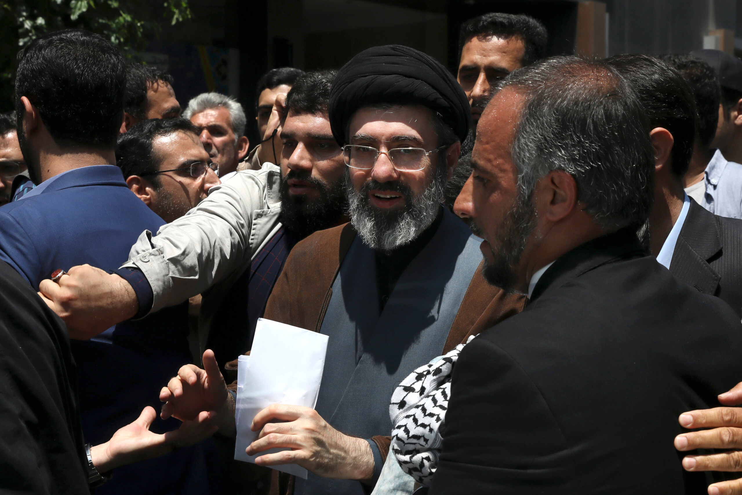 iran mojtaba khamenei appointed new supreme leader scaled