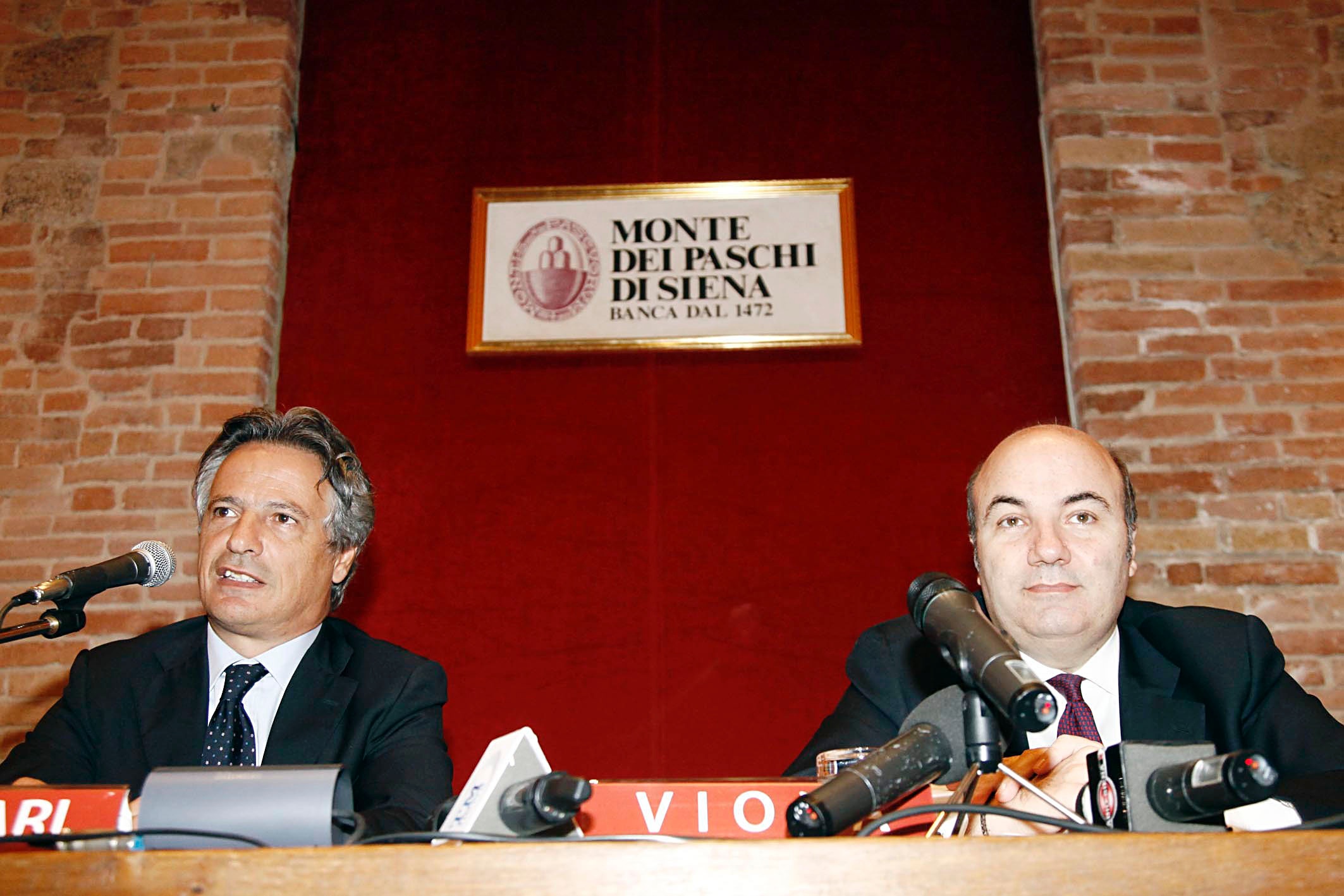 mps mediobanca merger approved exchange ratio set at 2 45