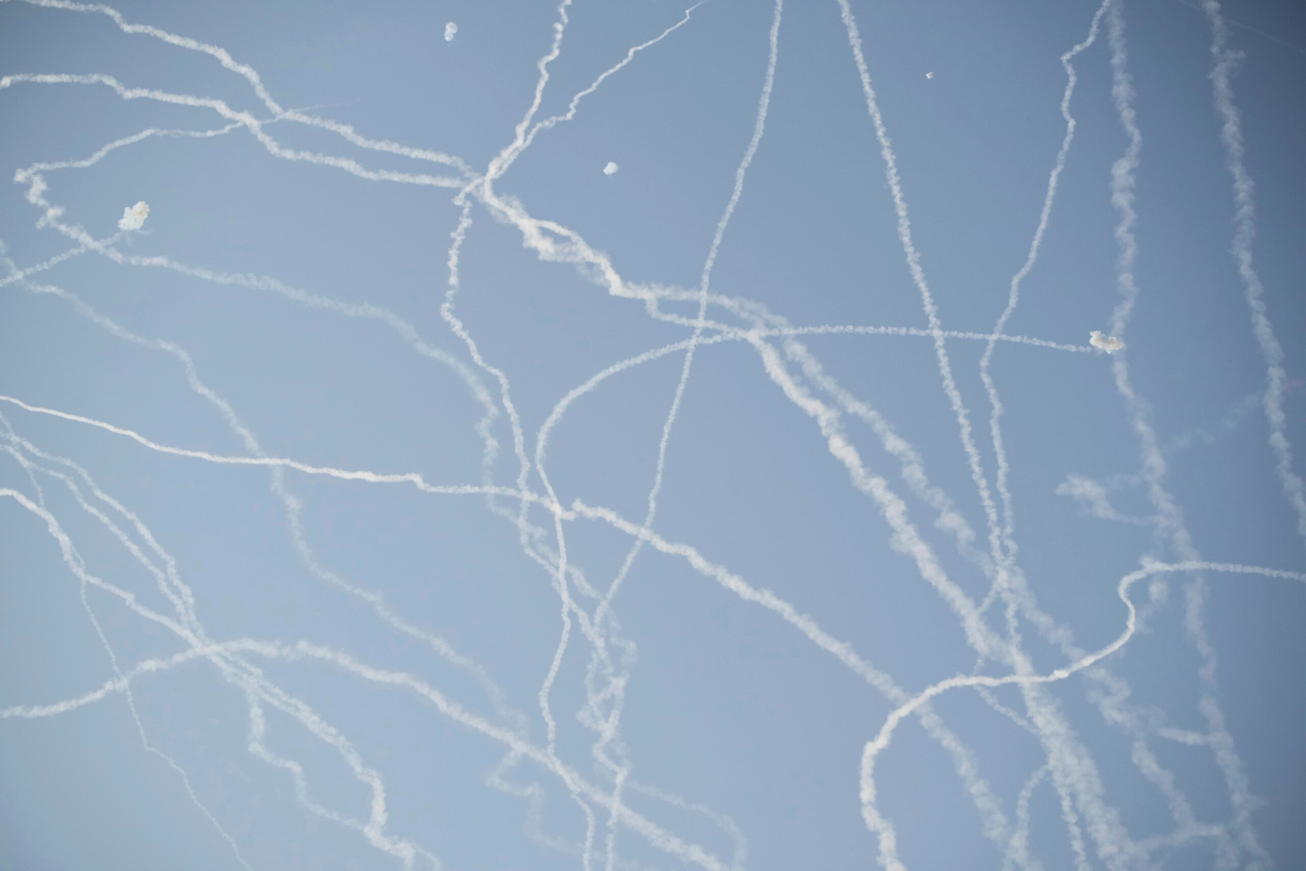 iran raid on basra port iraq suspends operations at oil terminals scaled