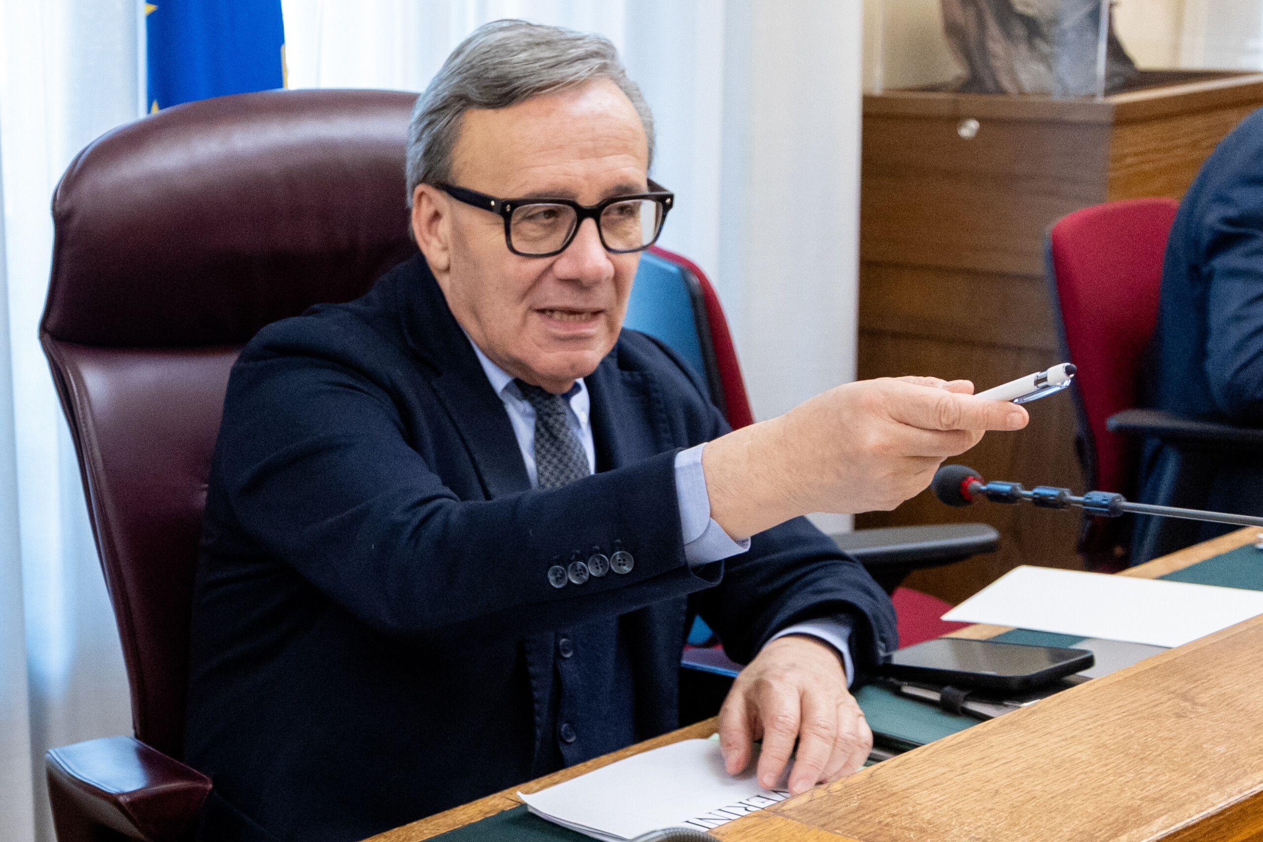 Family in the woods, PD: ‘La Russa is cynically exploiting the situation ahead of the referendum’ 1 family in the woods pd la russa is cynically exploiting the situation ahead of the referendum scaled